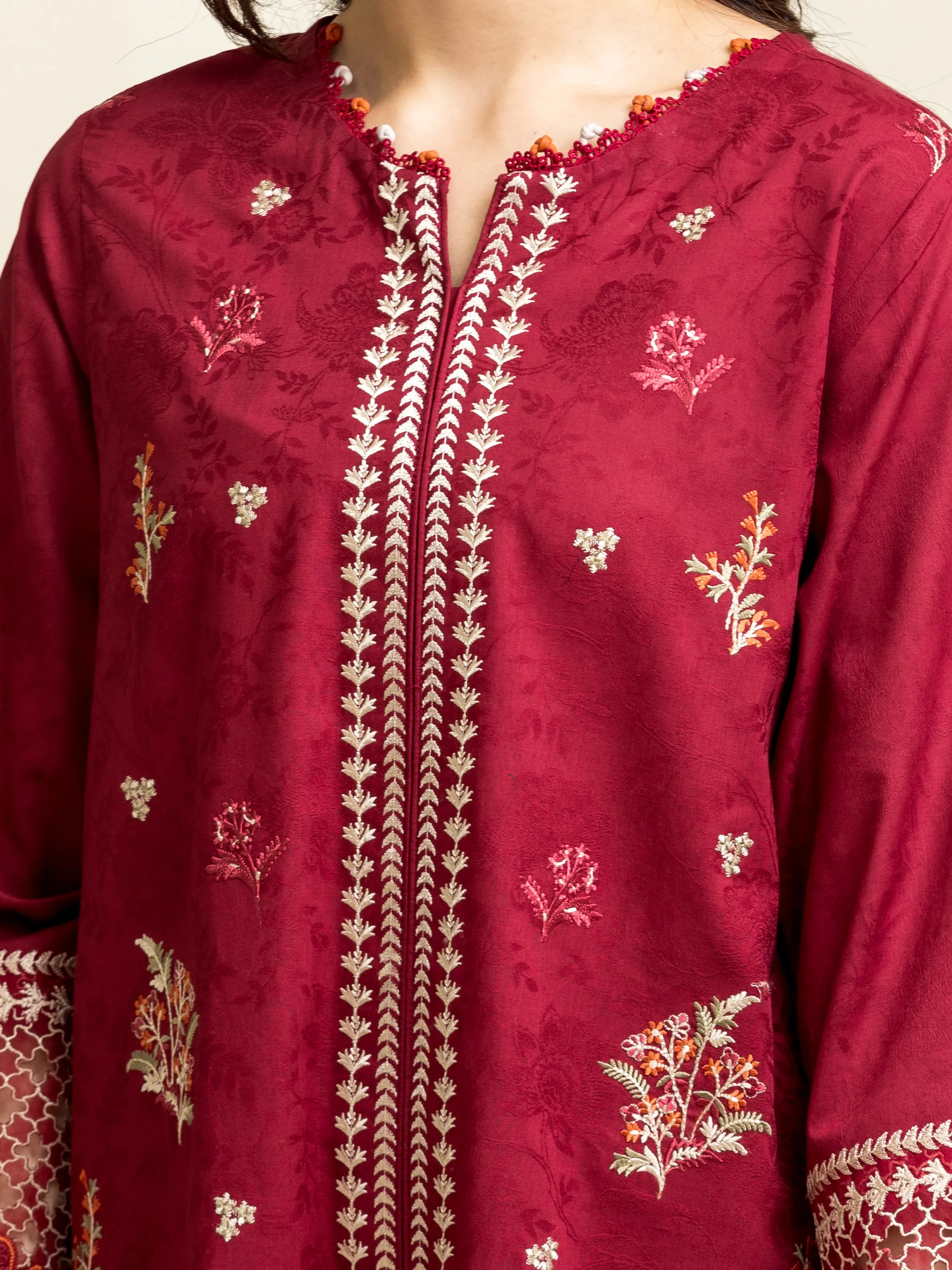 Unstitched Embroidered Self Jacquard Suit - EWU5V3-31154-3P - Image 2