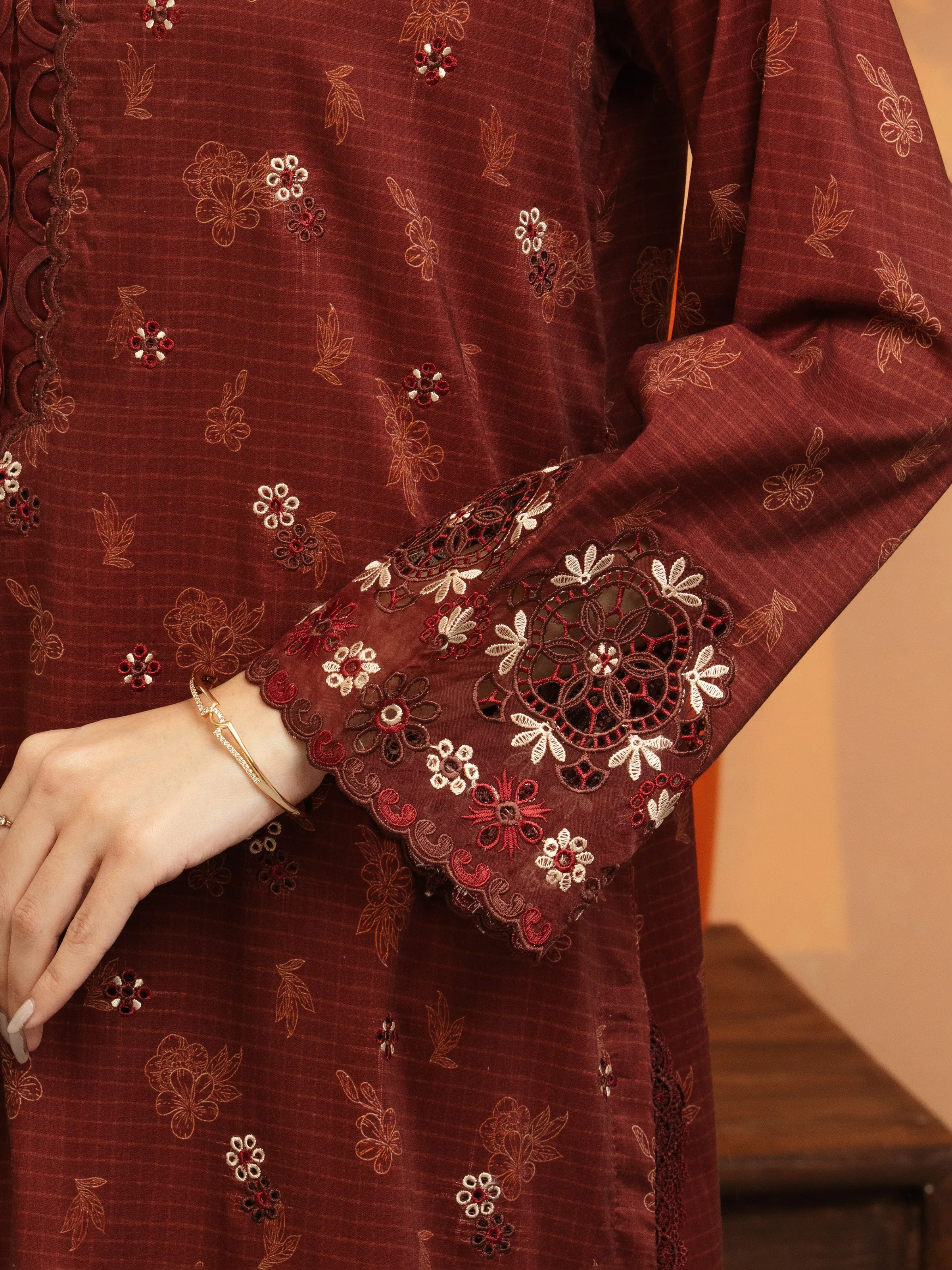 Unstitched Embroidered Lawn Shirt Trouser - EWU5V1-31415ST - Image 3
