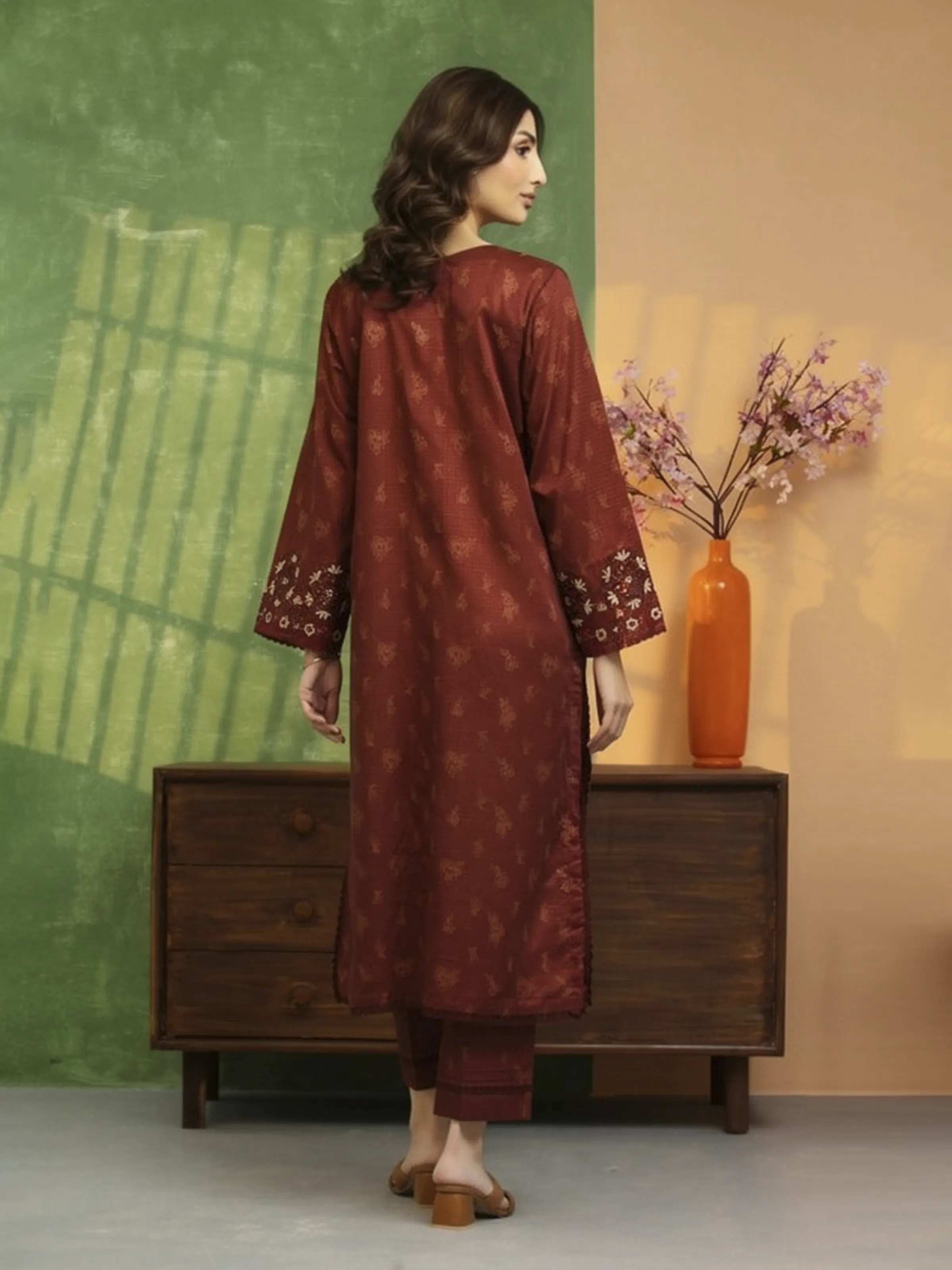 Unstitched Embroidered Lawn Shirt Trouser - EWU5V1-31415ST - Image 4
