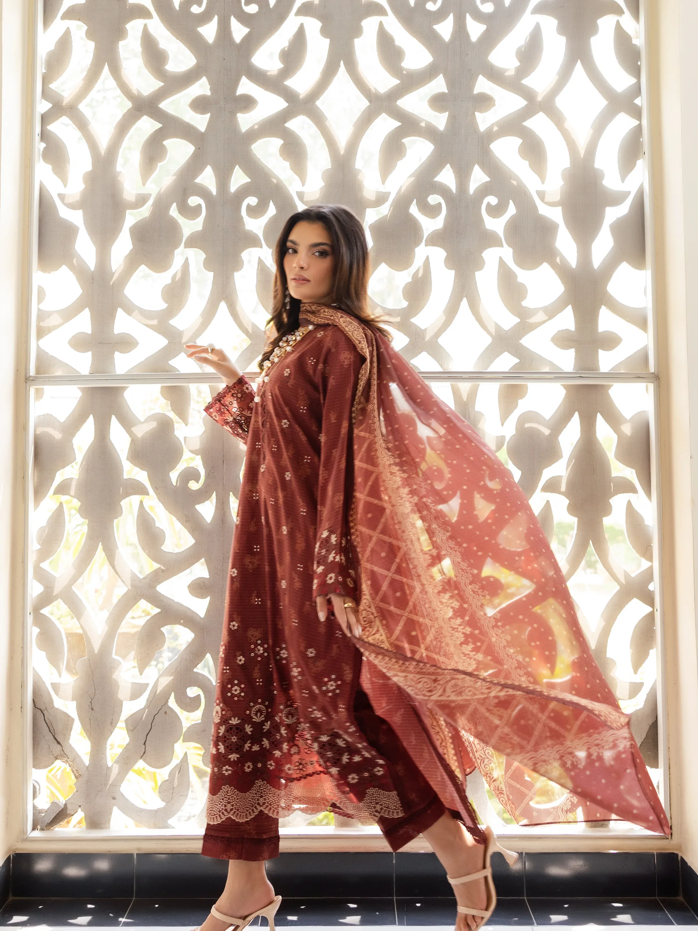 Unstitched Embroidered Lawn Suit - EWU5V1-31415-3P - Image 5