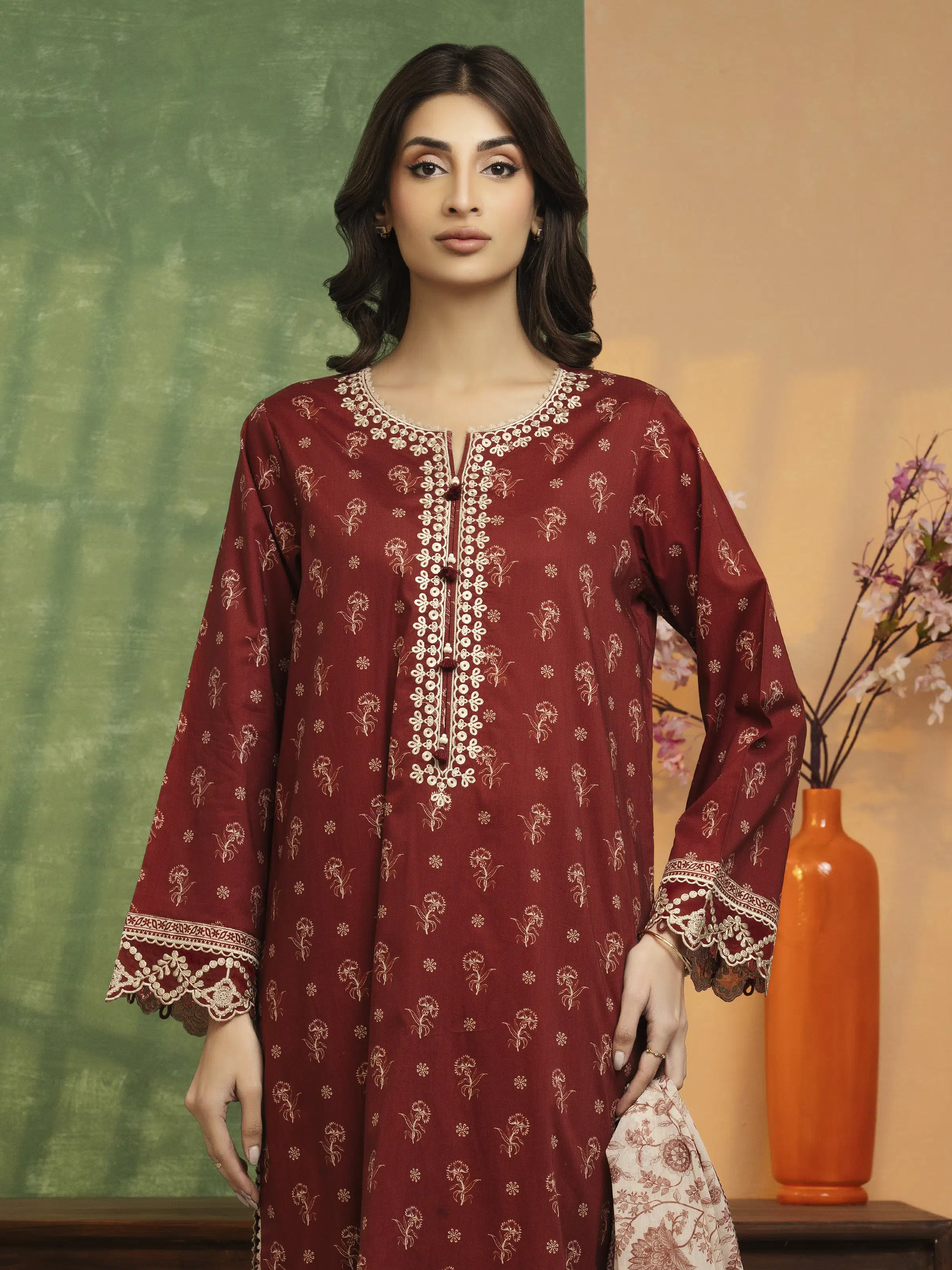 Unstitched Embroidered Lawn Suit - EWU5V1-31403-3P - Image 4
