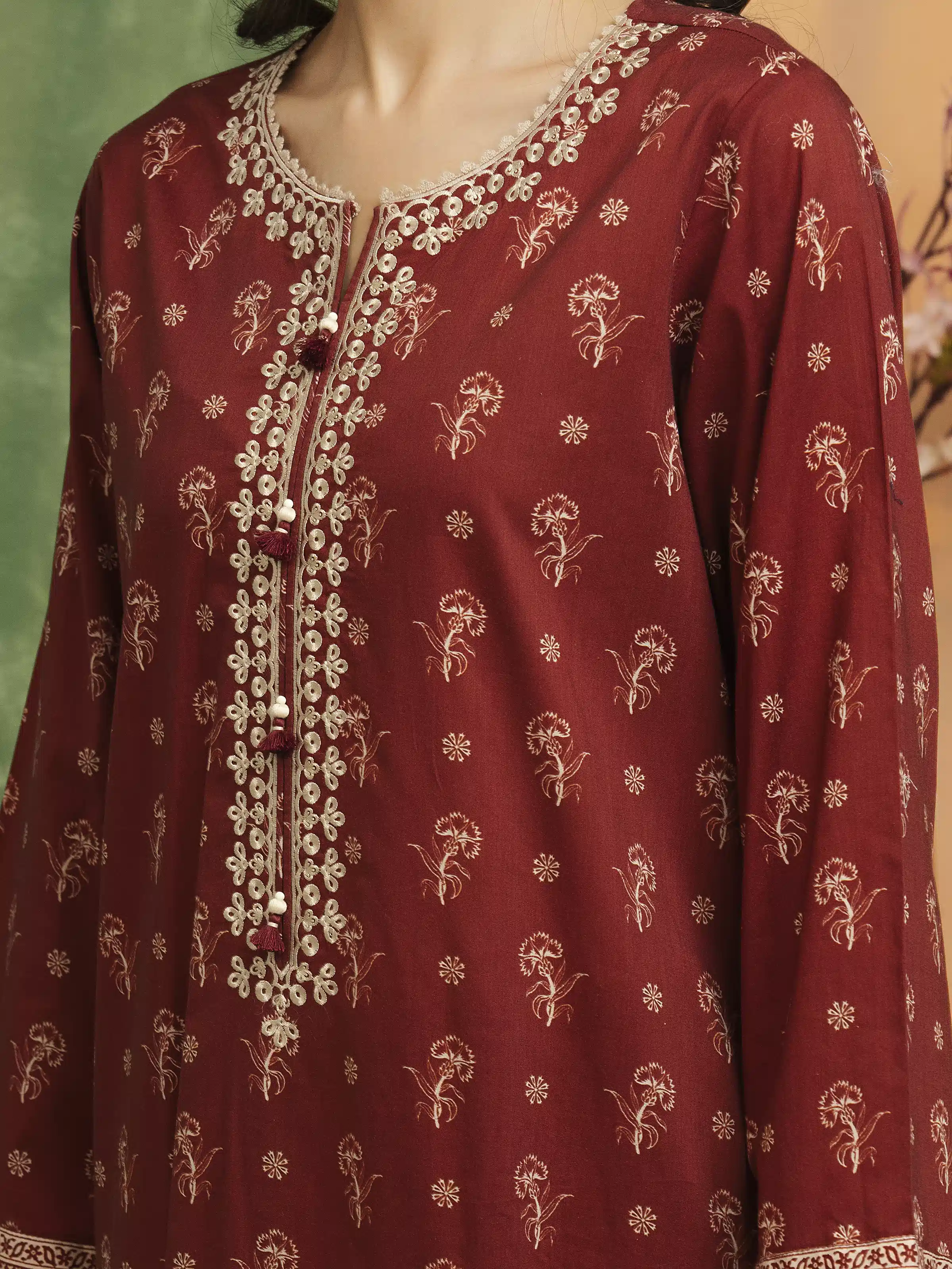 Unstitched Embroidered Lawn Suit - EWU5V1-31403-3P - Image 5