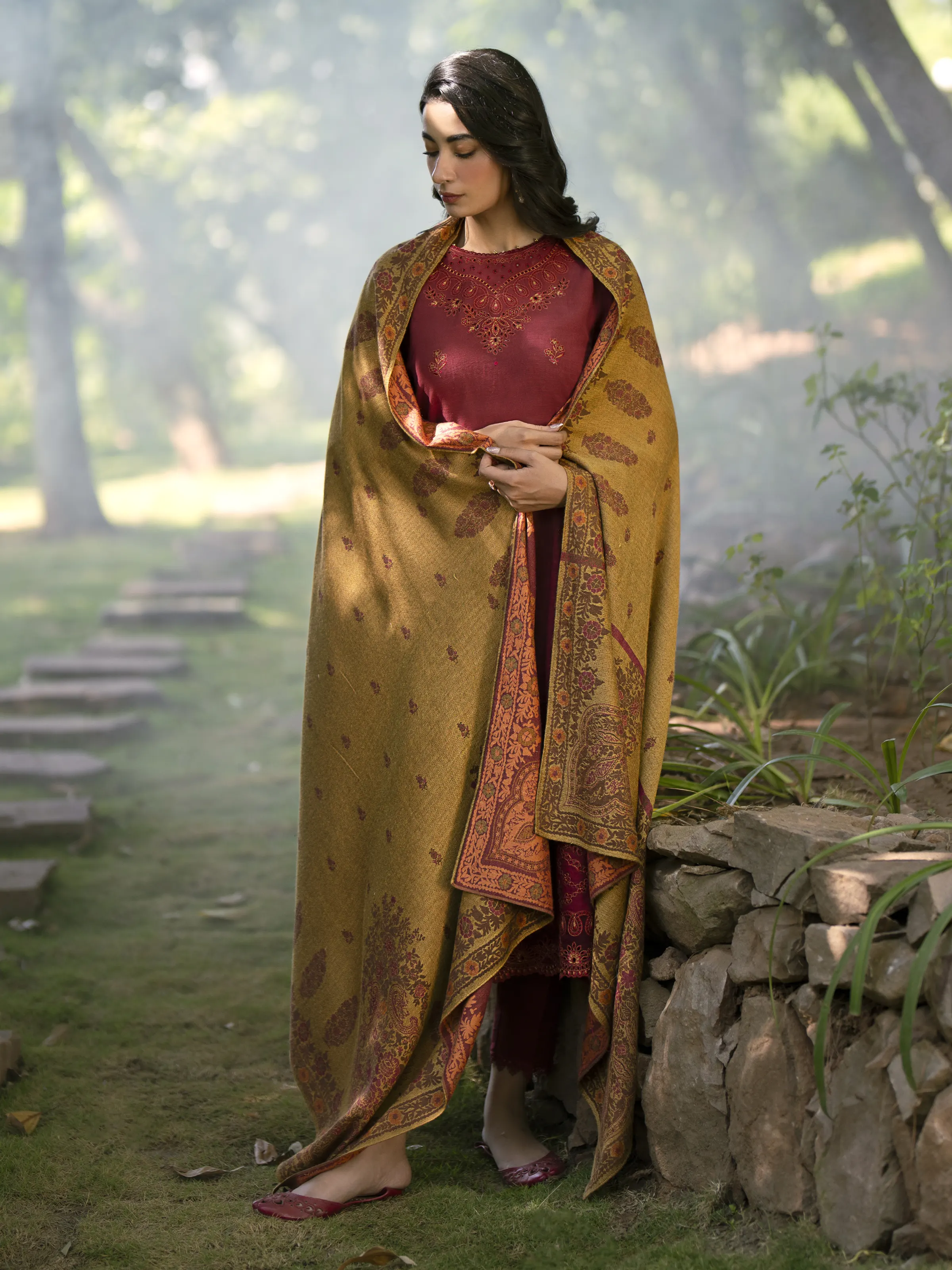 Unstitched Embroidered Marina Twill Suit - EWU24V14-30213-3P - Image 3