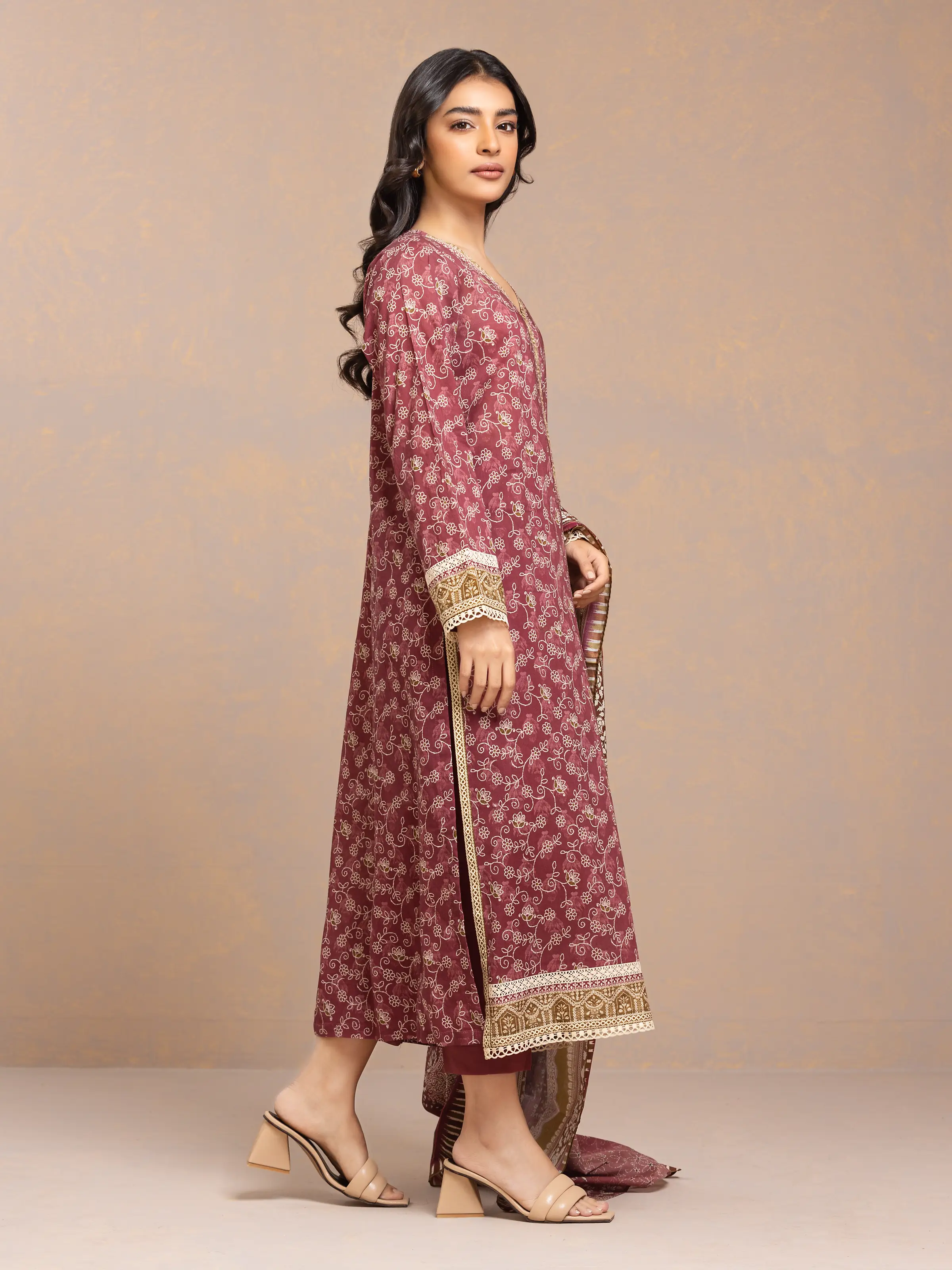 Unstitched Printed Cambric Suit - EWU24A2-29508-3P - Image 2