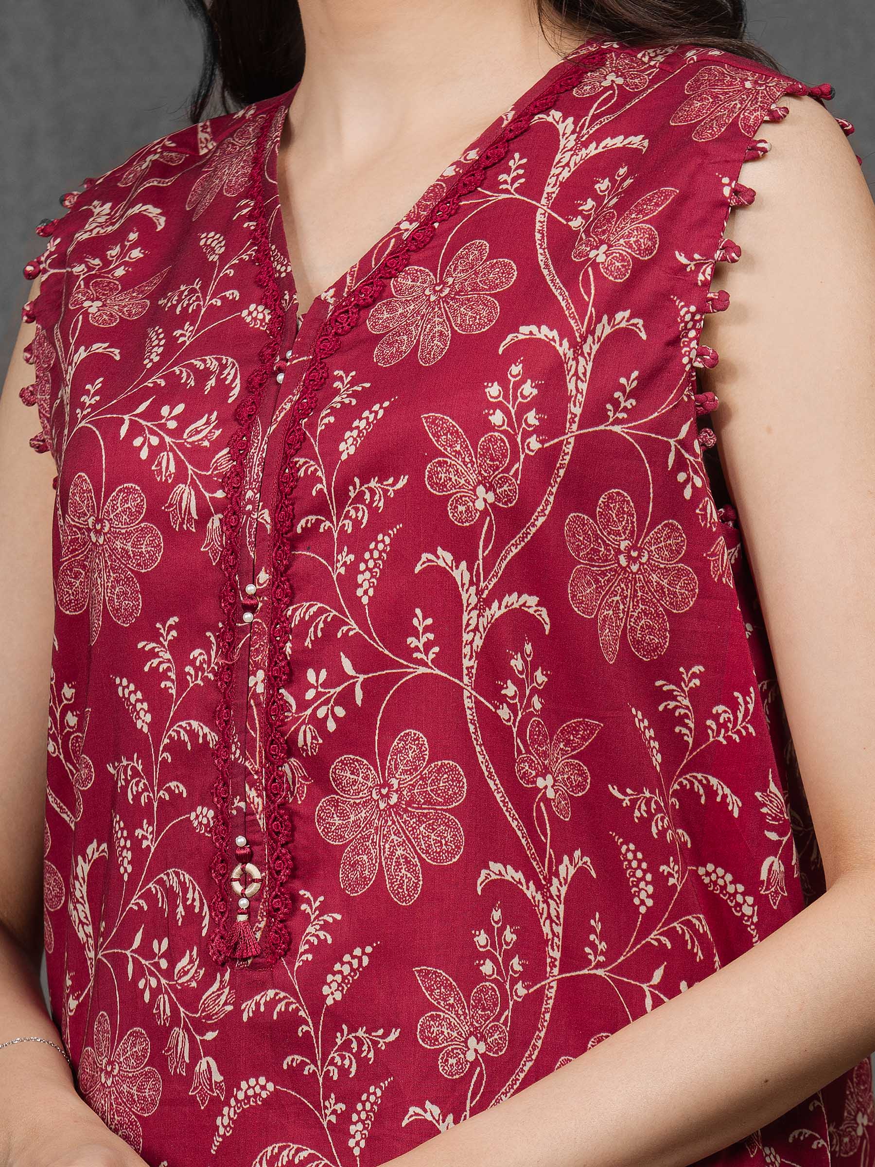 Unstitched Printed Cambric Suit - EWU5A2-35815-3P - Image 3