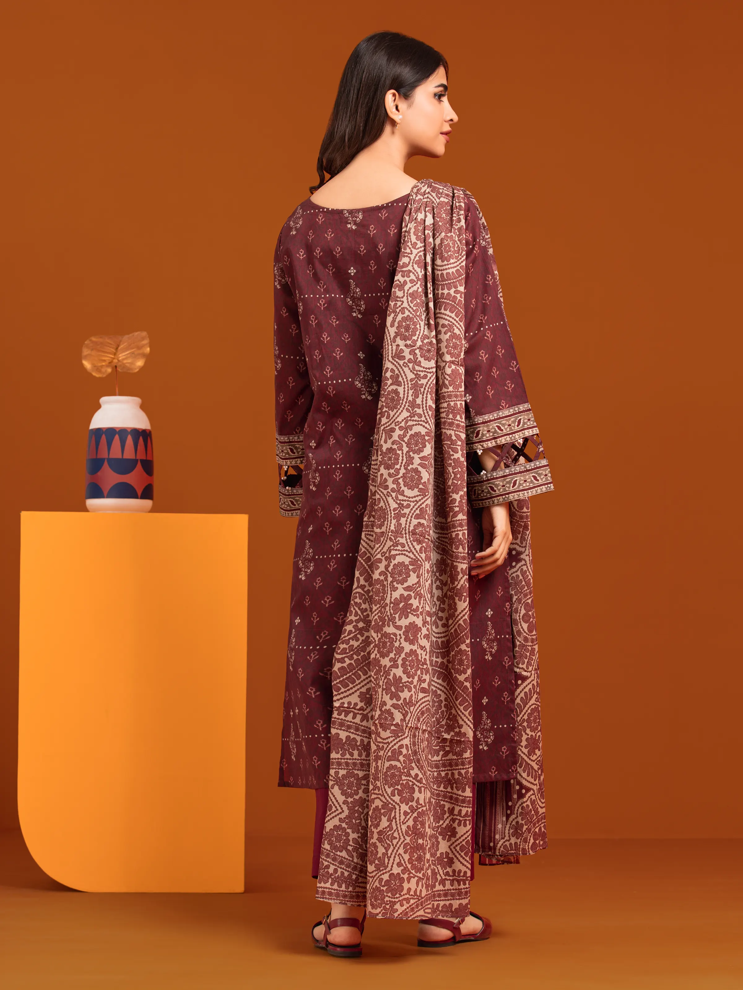 Unstitched Printed Khaddar Suit - EWU23A3-27193-3P - Image 2
