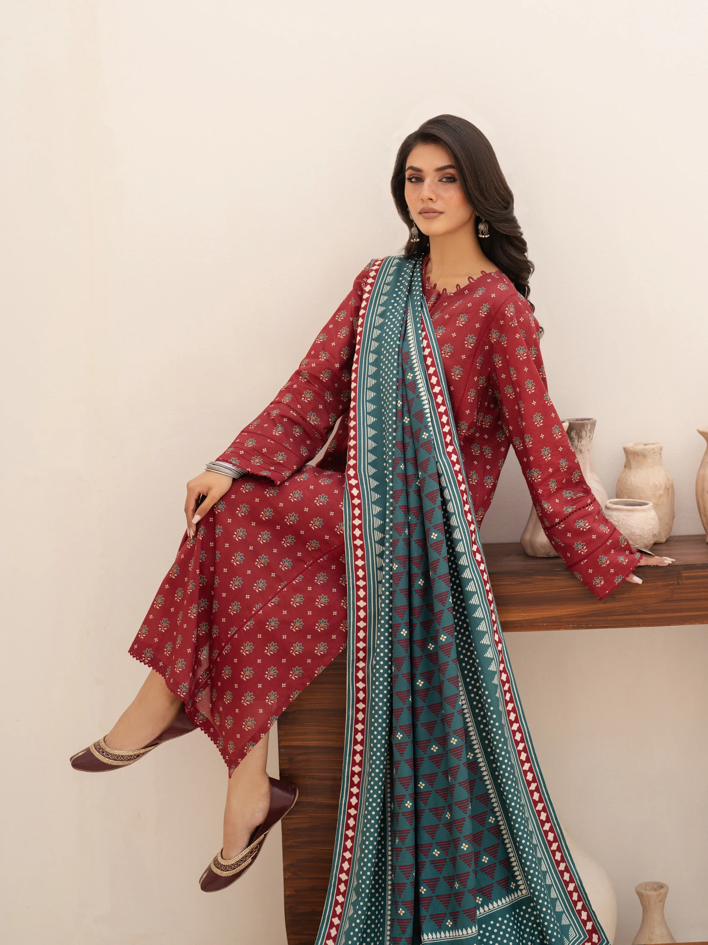 Unstitched Printed Khaddar Suit - EWU24M3-092 - Image 4