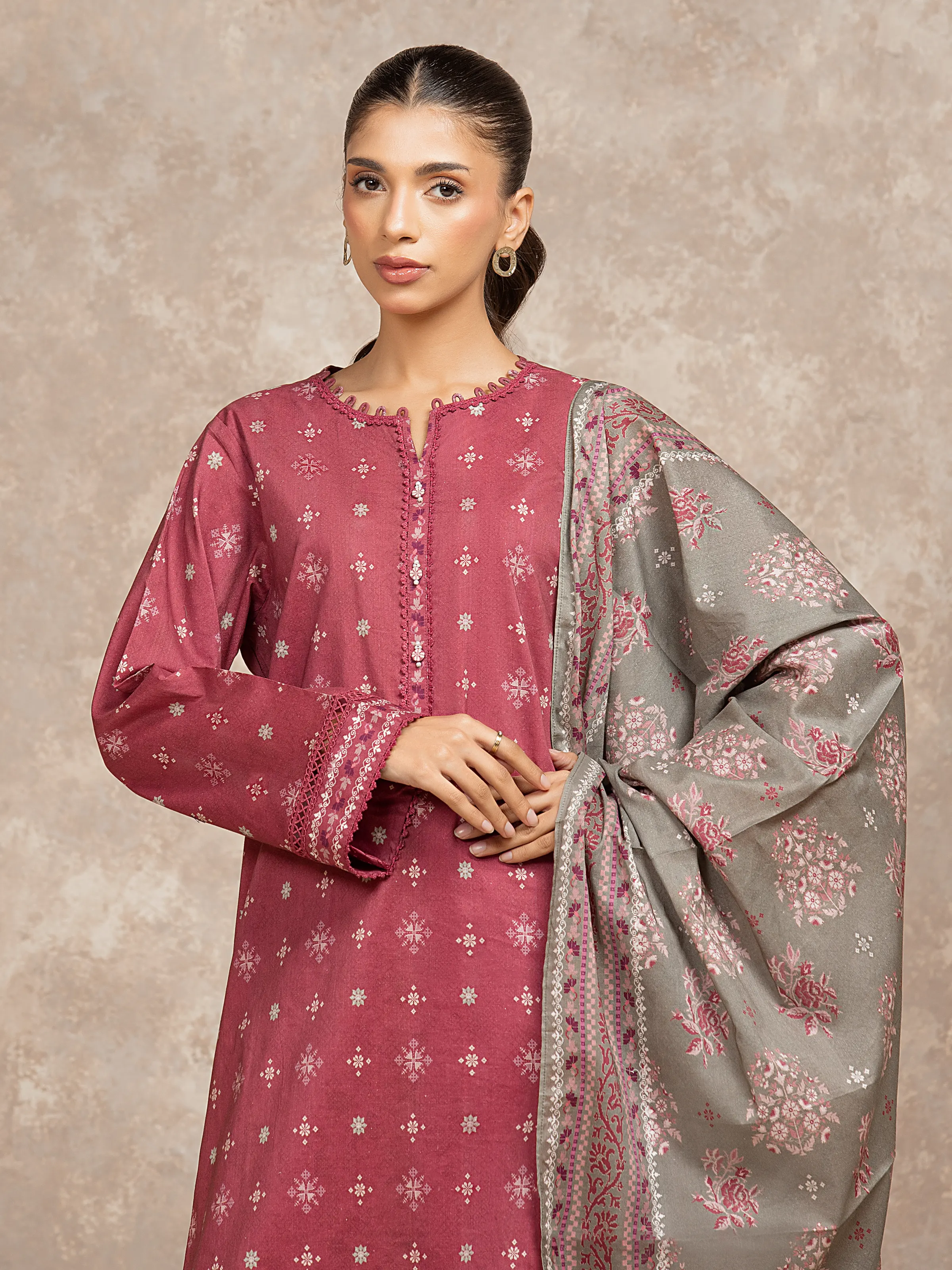 Unstitched Printed Khaddar Suit - EWU5A3-36015-3P - Image 2