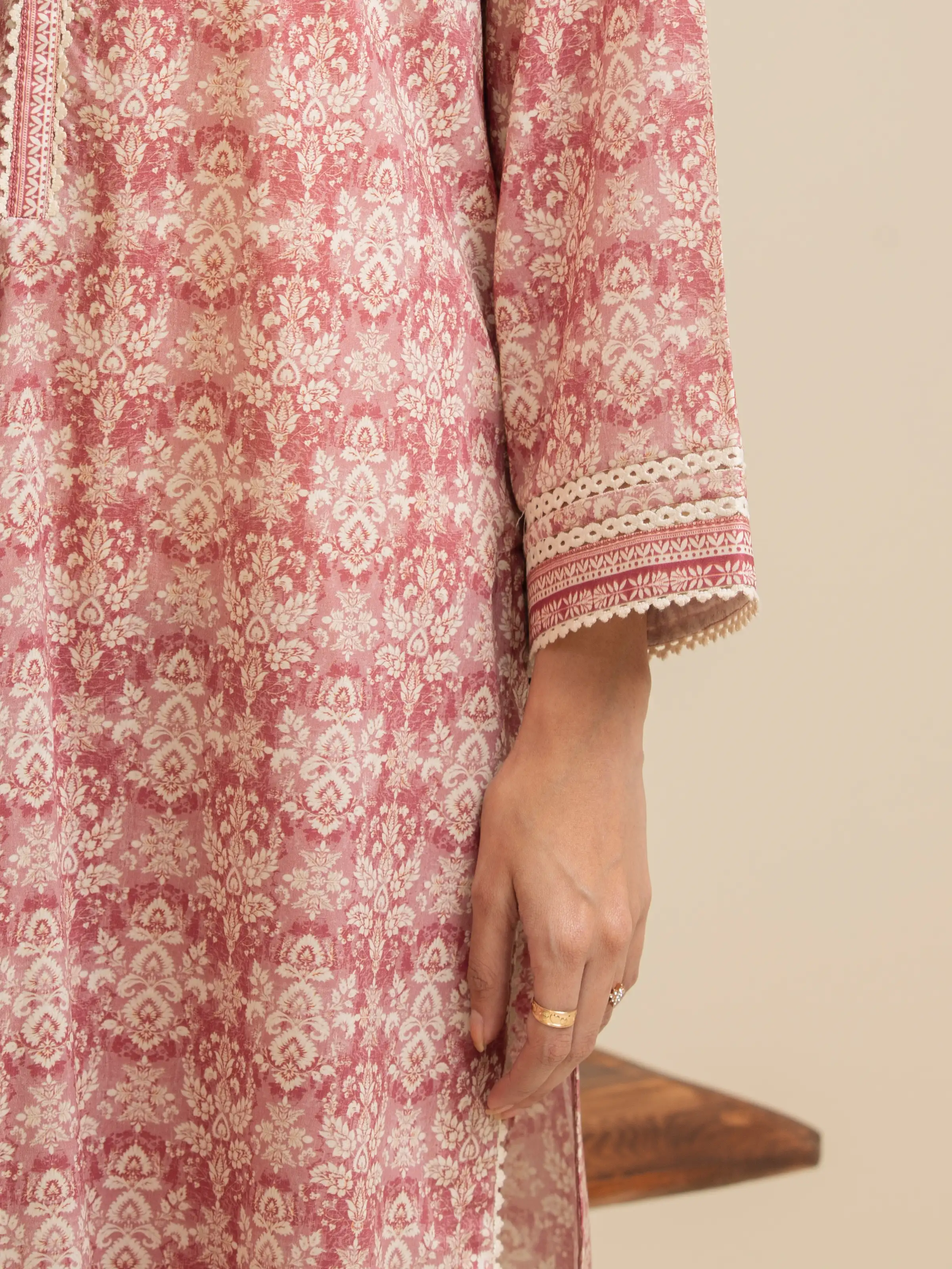Unstitched Printed Lawn Suit - EWU5A1-35139-3P - Image 6