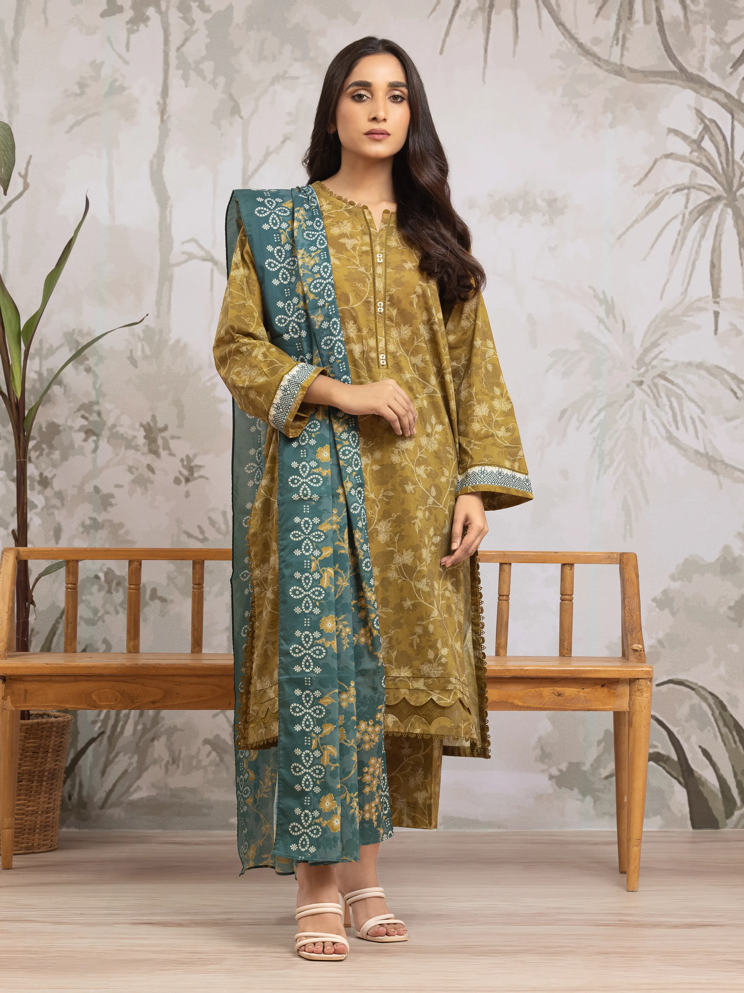 Unstitched Printed Khaddar Suit - EWU24A3-29612-3P