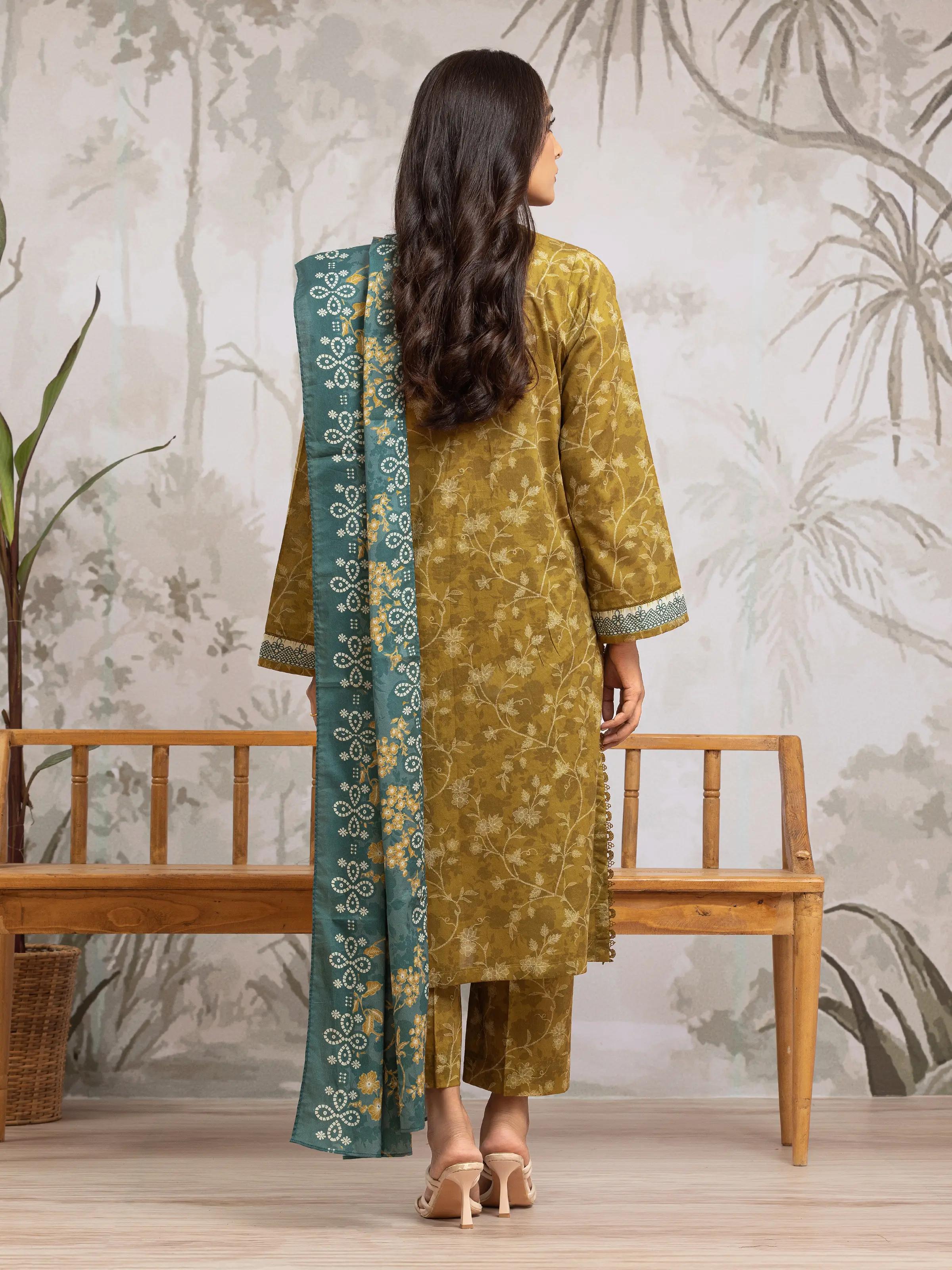 Unstitched Printed Khaddar Suit - EWU24A3-29612-3P - Image 2