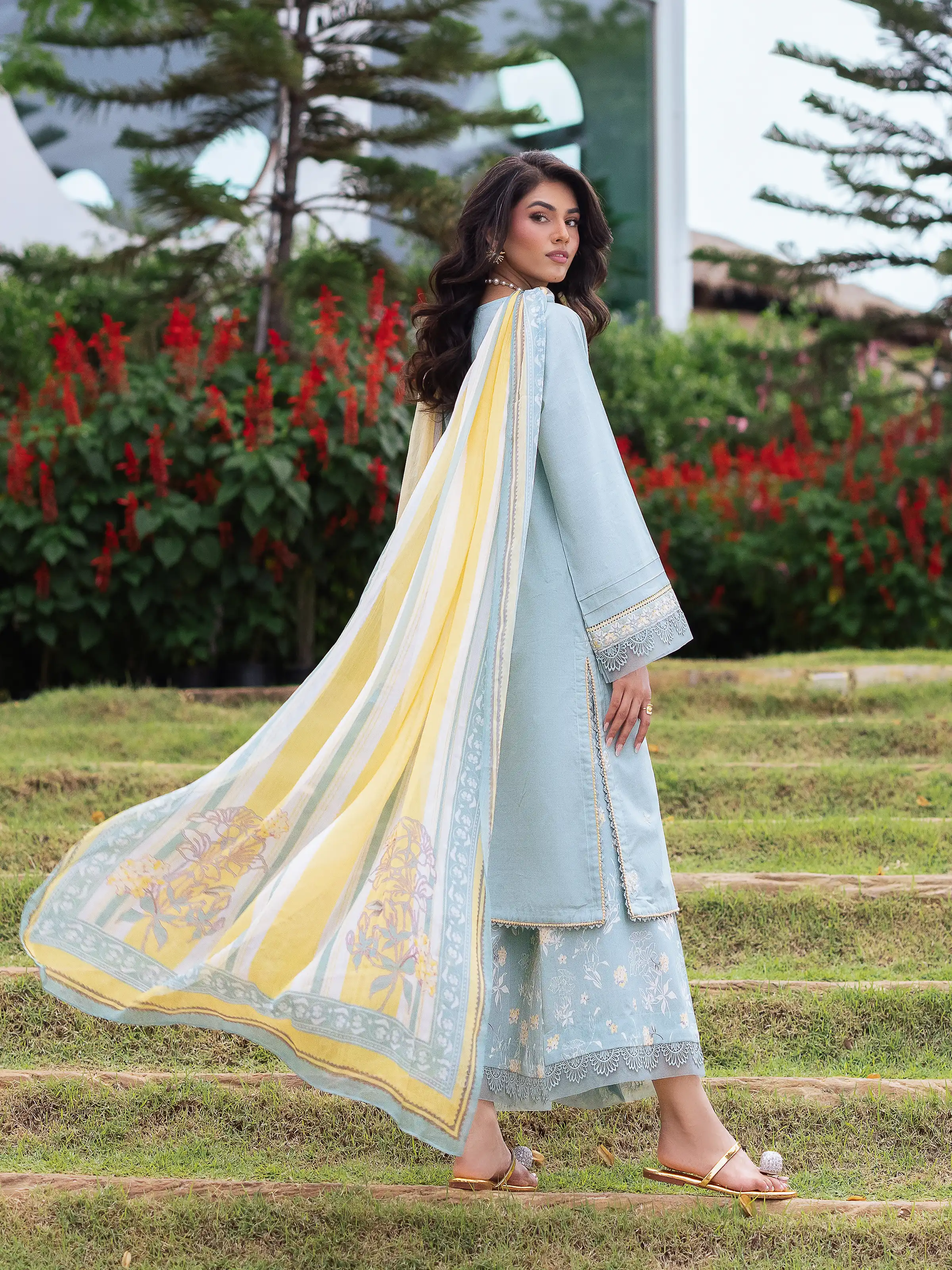 Unstitched Embroidered Cambric Suit - EWU5V2-31034-3P - Image 2