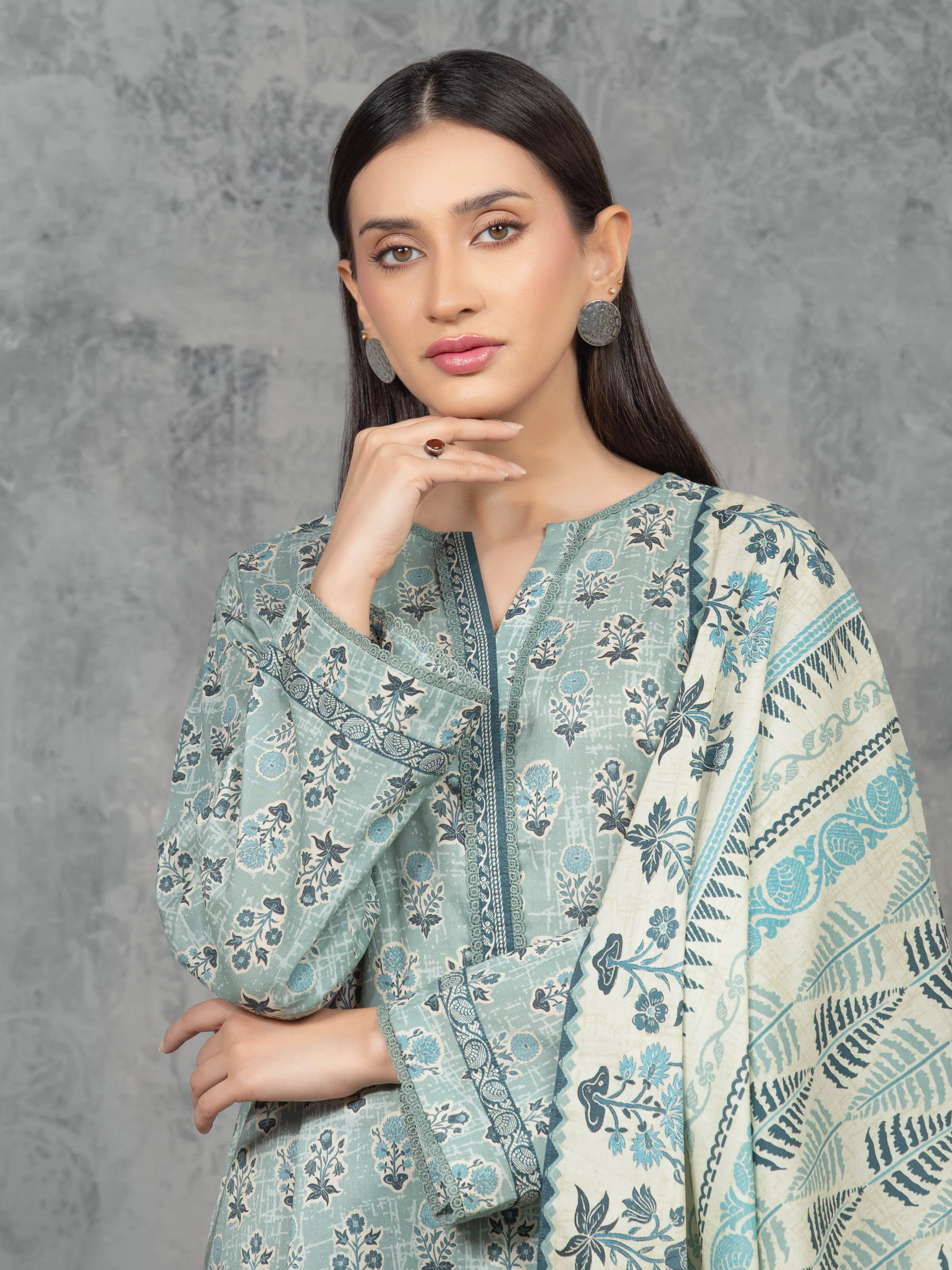 Unstitched Printed Cambric Suit - EWU5A2-35805-3P - Image 2