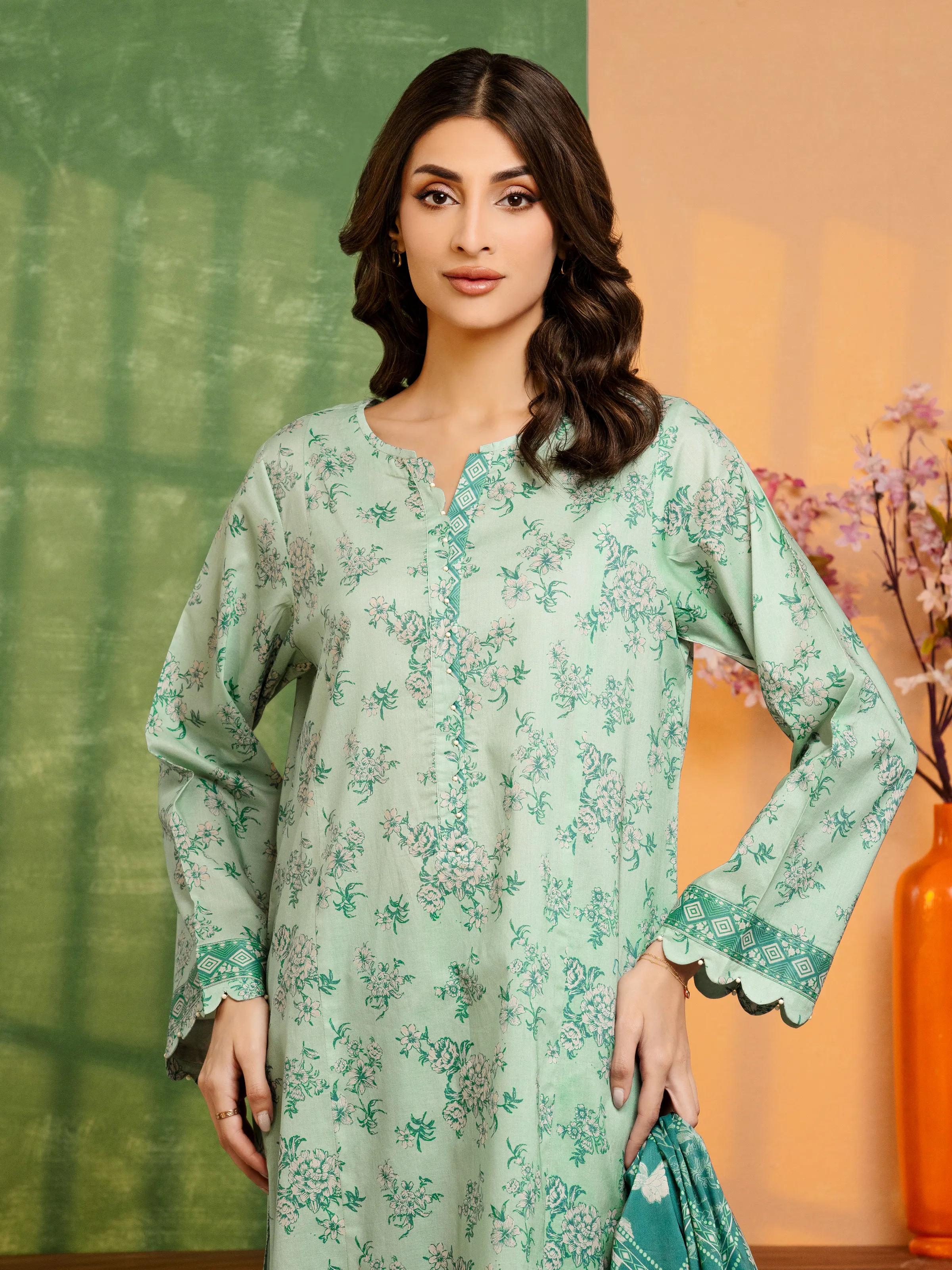 Unstitched Printed Lawn Suit - EWU6A1-36506-3P - Image 2