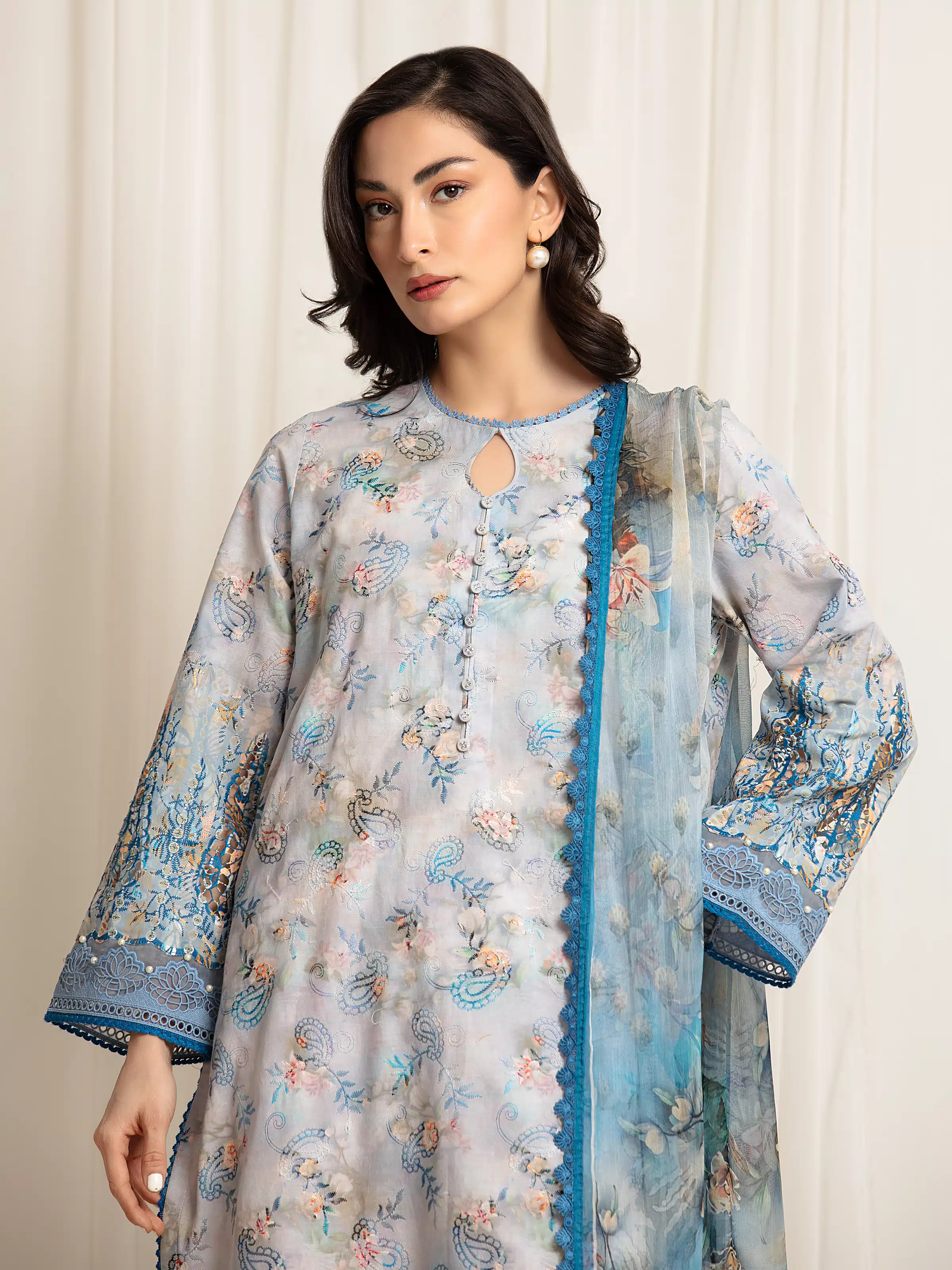 Unstitched Embroidered Cambric Suit - EWU6V2-33513-3P - Image 2