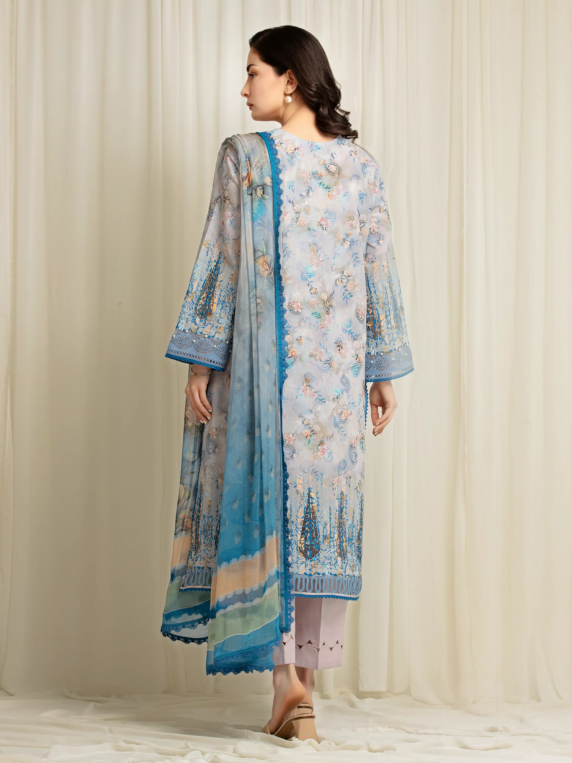 Unstitched Embroidered Cambric Suit - EWU6V2-33513-3P - Image 5