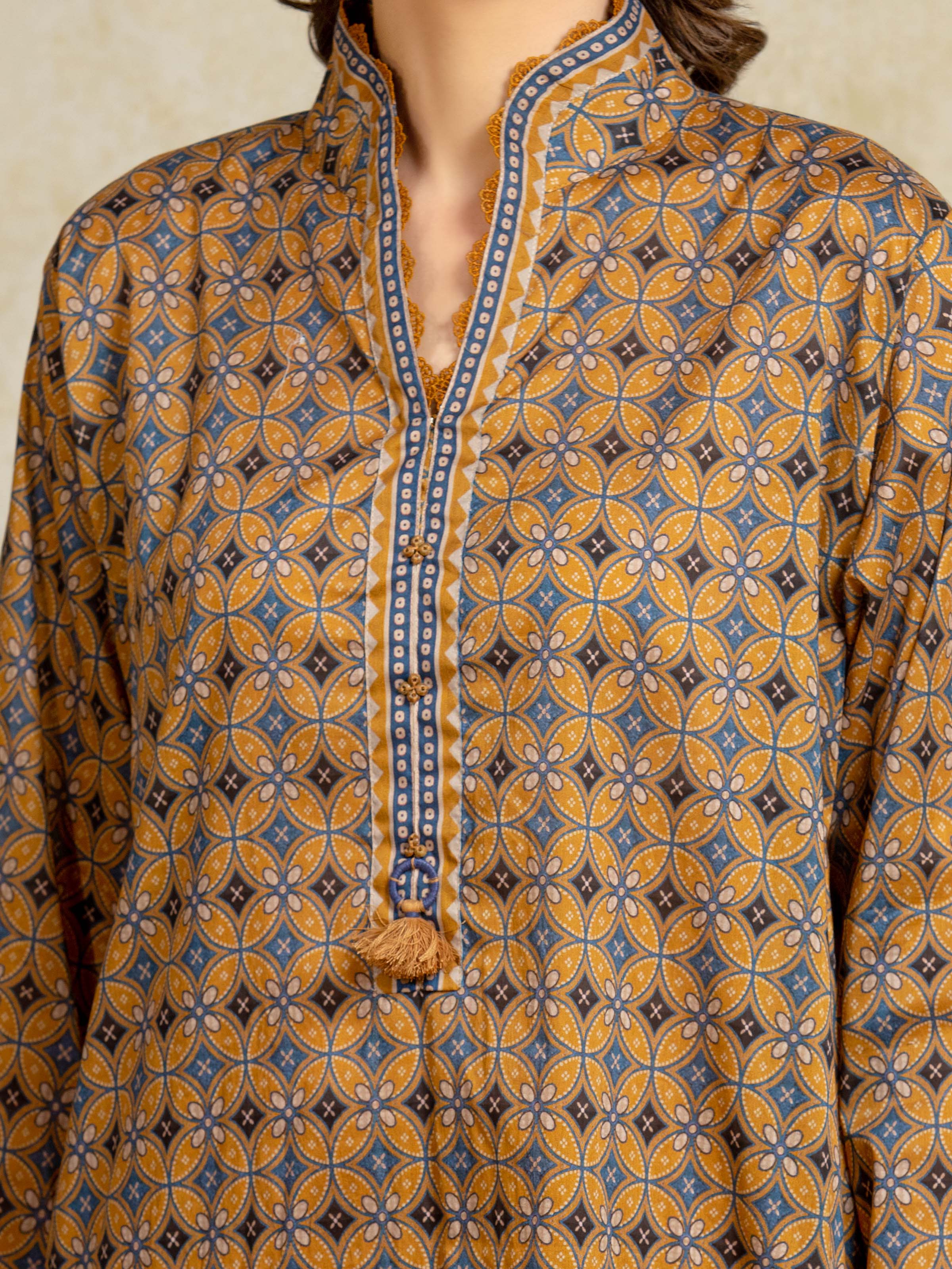 Unstitched Printed Khaddar Suit - EWU5A3-35972-3P - Image 4