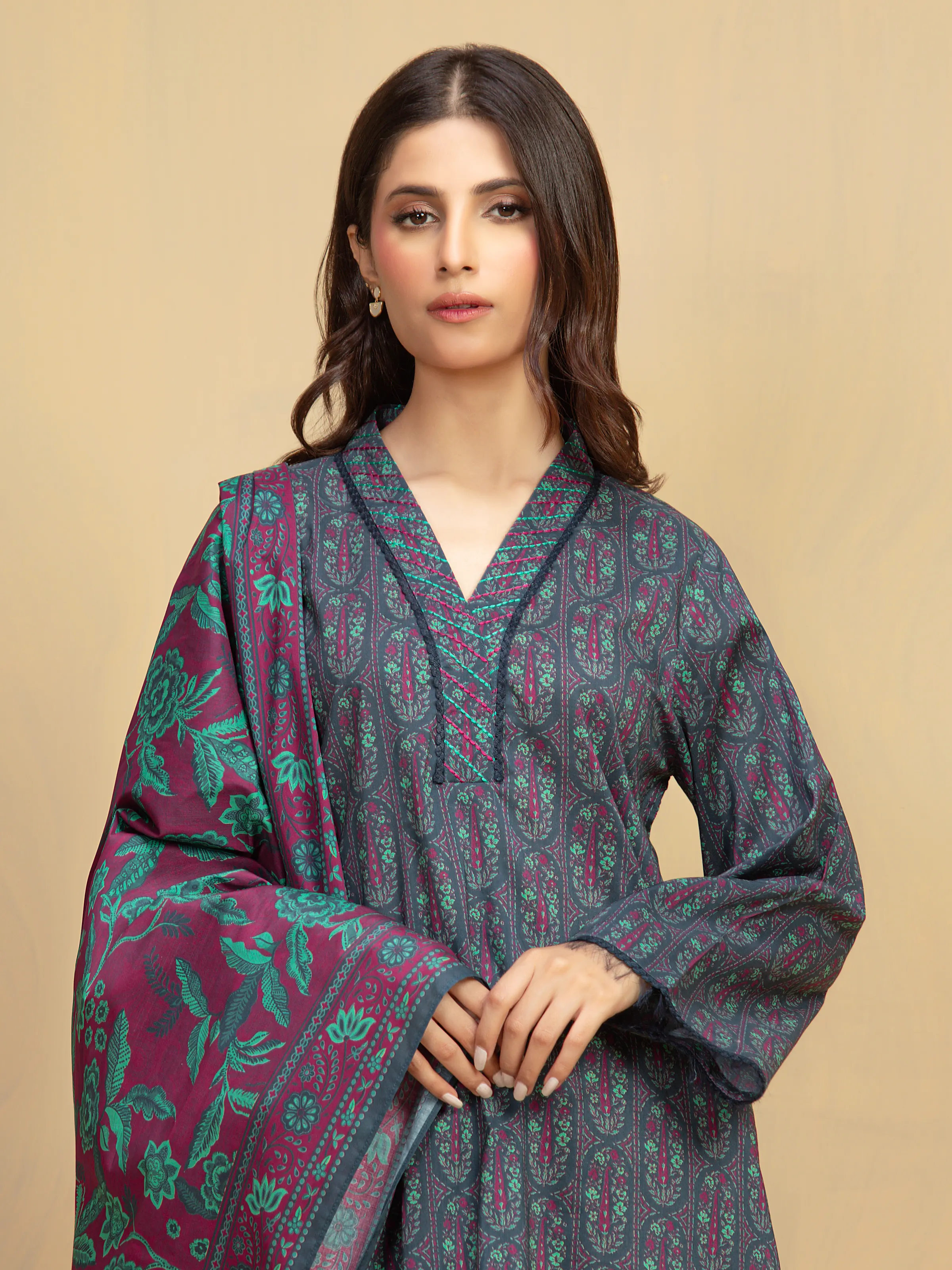 Unstitched Printed Khaddar Suit - EWU5A3-36006-3P - Image 2