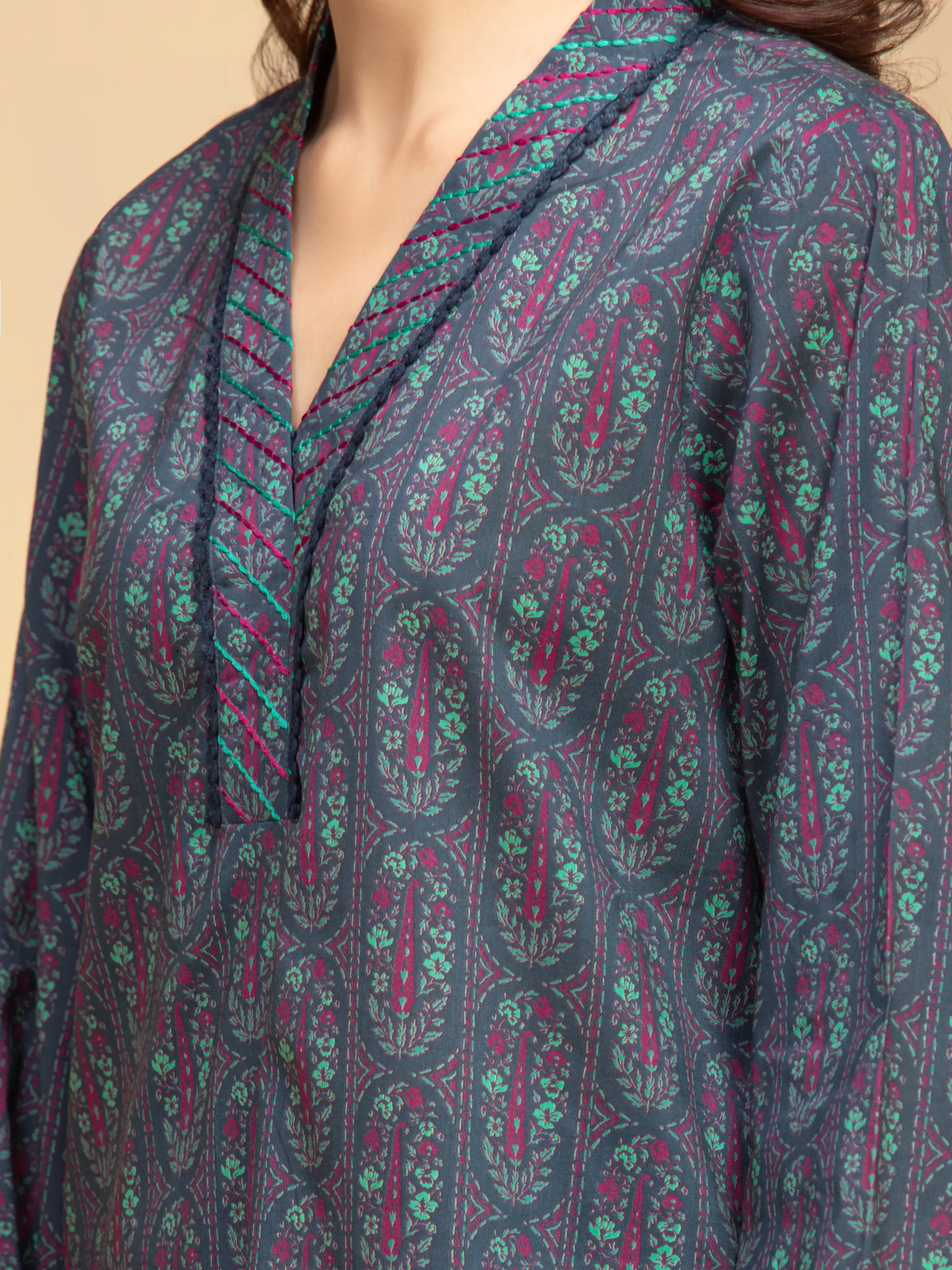 Unstitched Printed Khaddar Suit - EWU5A3-36006-3P - Image 3
