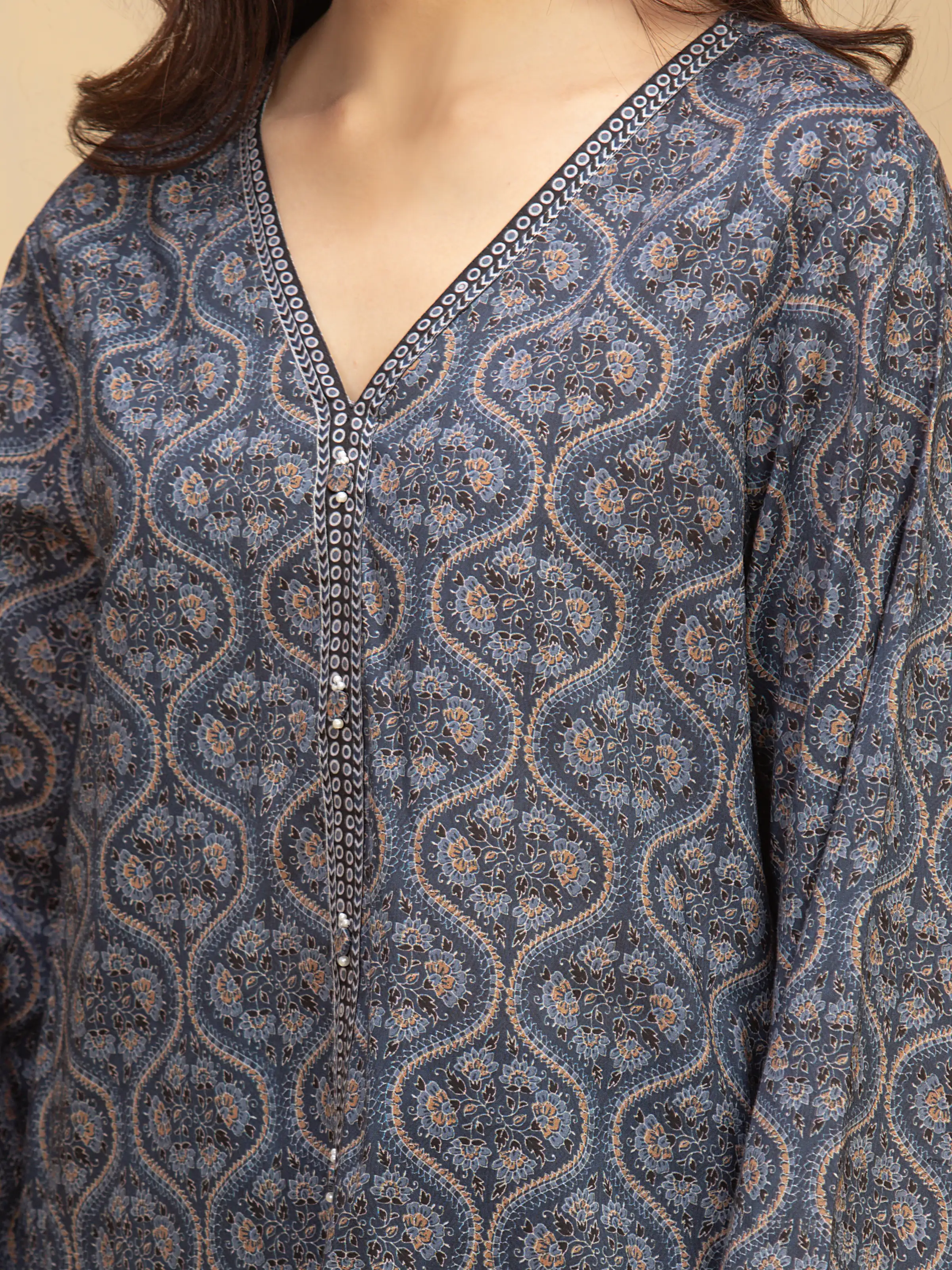 Unstitched Printed Khaddar Suit - EWU5A3-36009-3P - Image 3