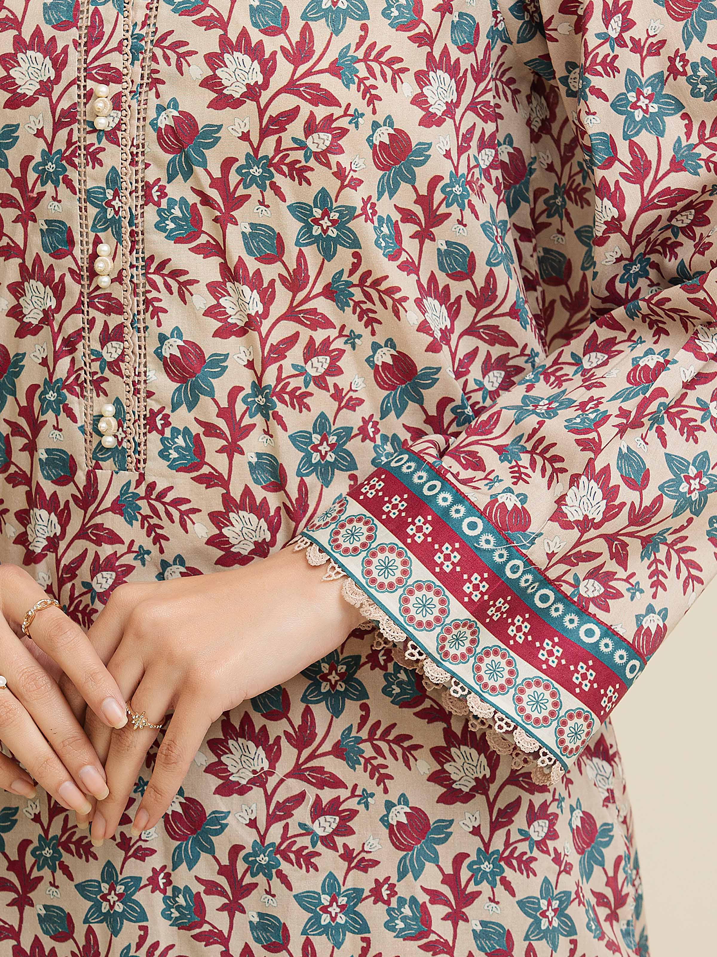 Unstitched Printed Lawn Suit - EWU5A1-35175-3P - Image 5