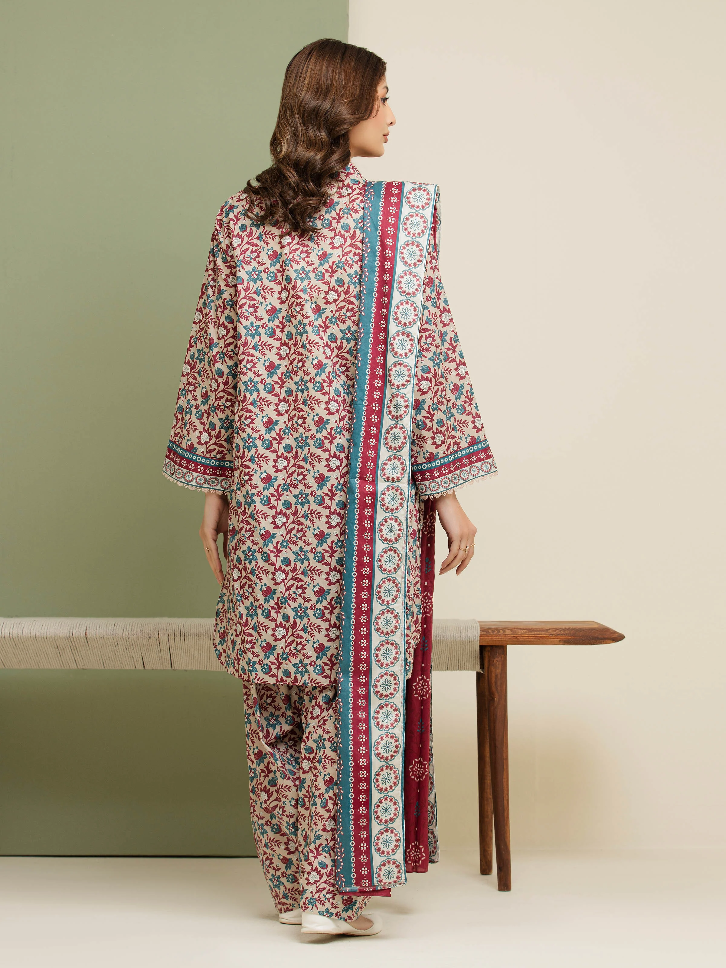 Unstitched Printed Lawn Suit - EWU5A1-35175-3P - Image 6