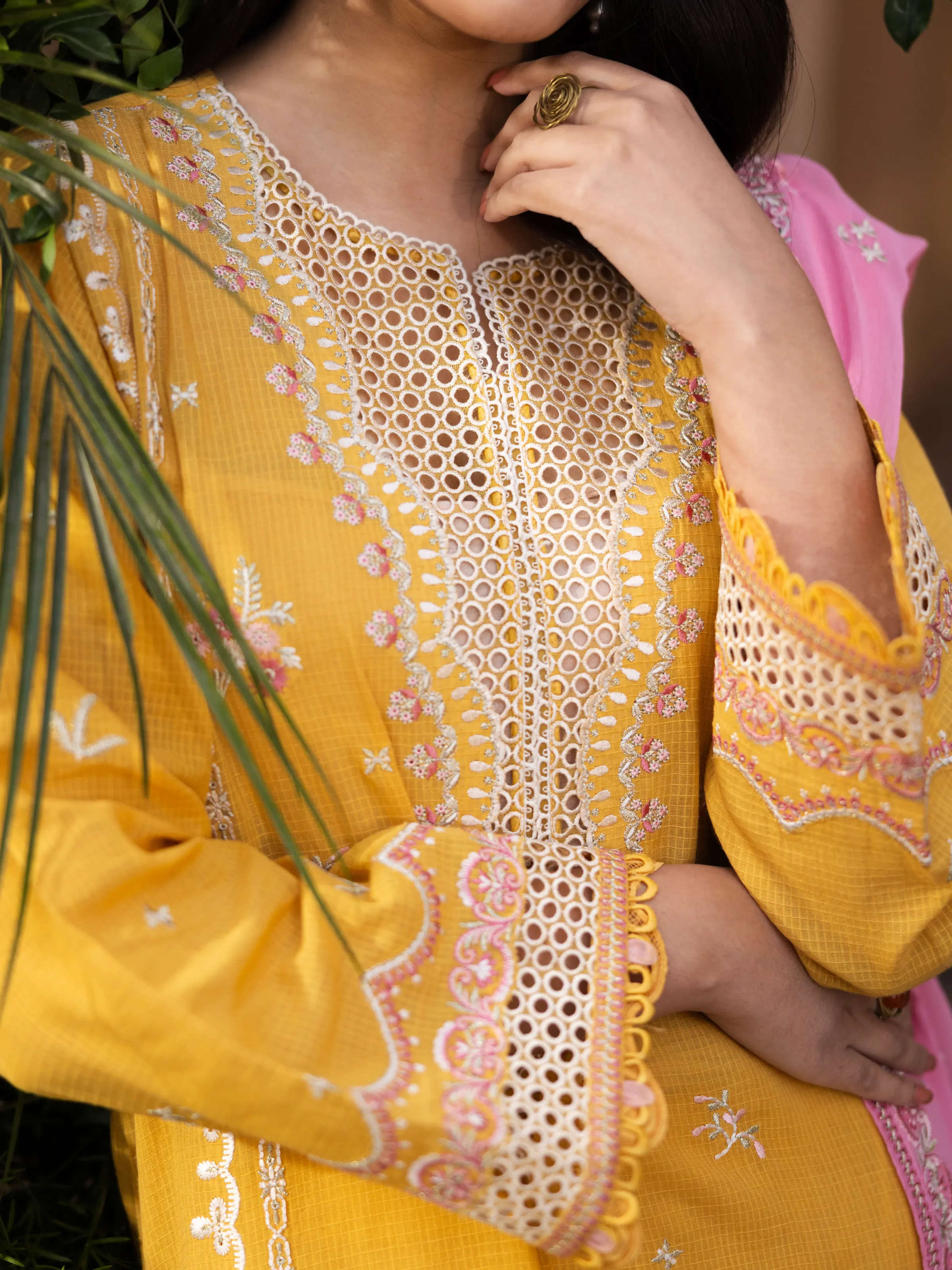 Unstitched Embroidered Lawn Suit - EWU5V1-31232-3P - Image 3