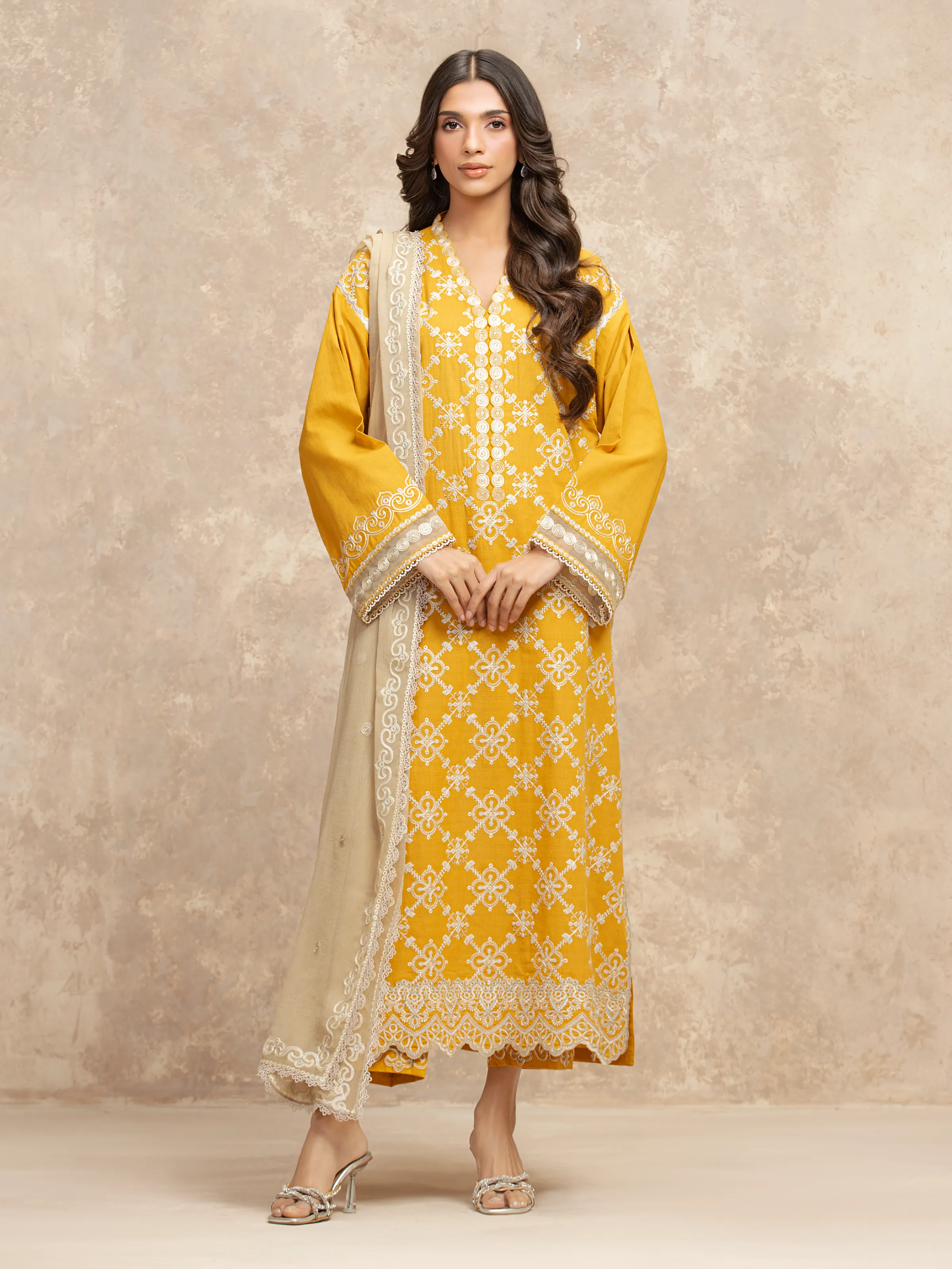 Unstitched Embroidered Lawn Suit - EWU5V1-31707-3P
