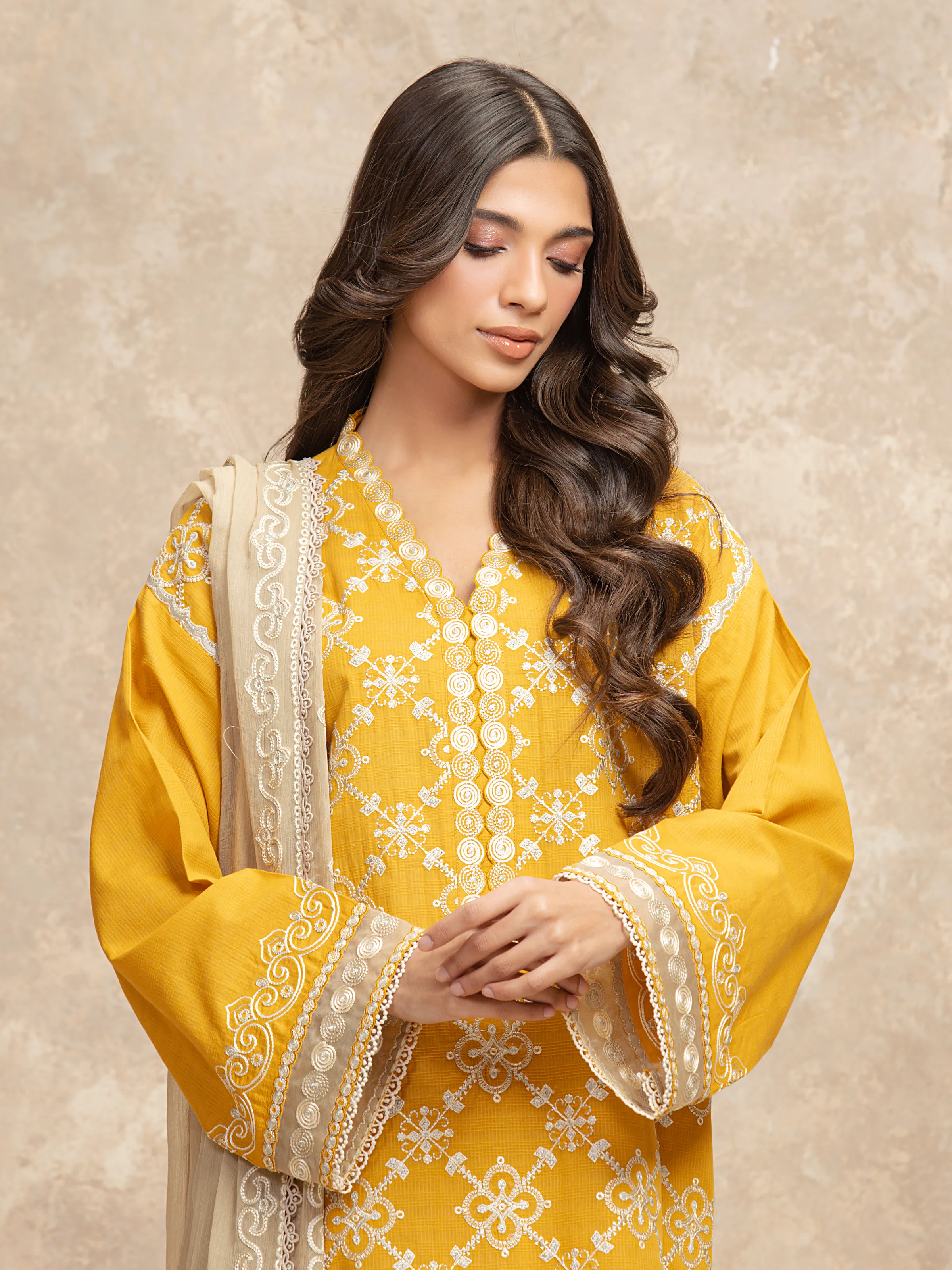 Unstitched Embroidered Lawn Suit - EWU5V1-31707-3P - Image 2