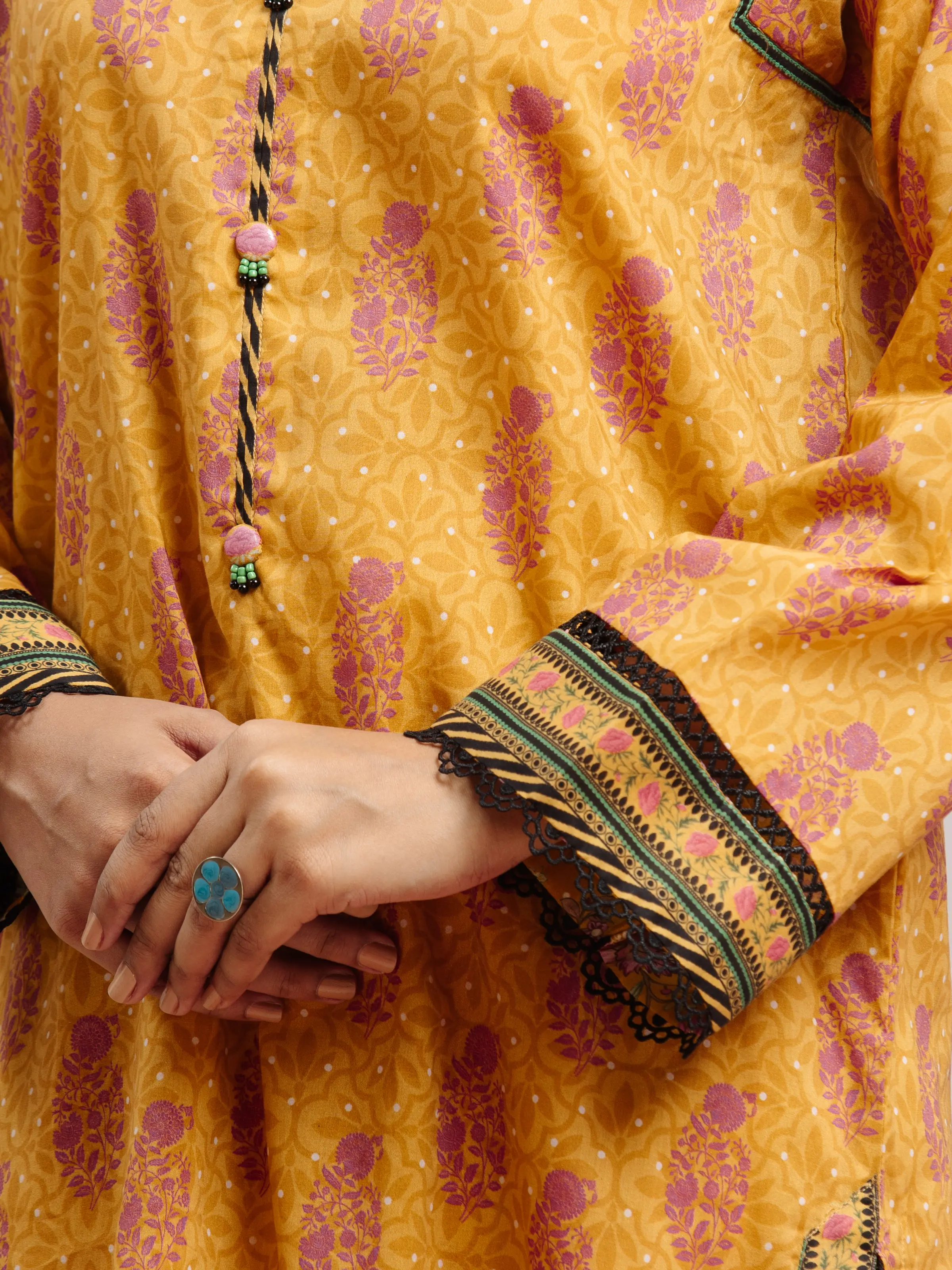 Unstitched Printed Khaddar Suit - EWU24A3-29810-3P - Image 4