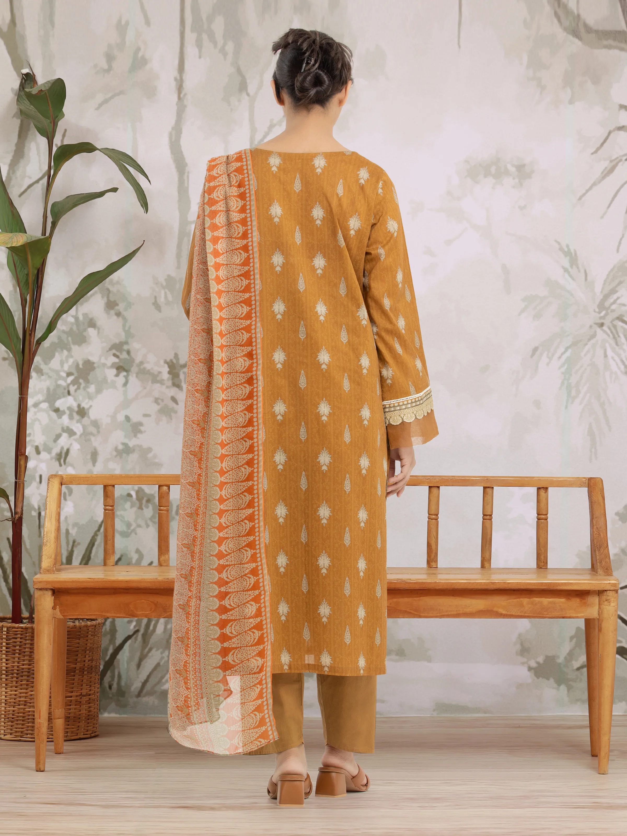Unstitched Printed Khaddar Suit - EWU24M2-198-3P - Image 2