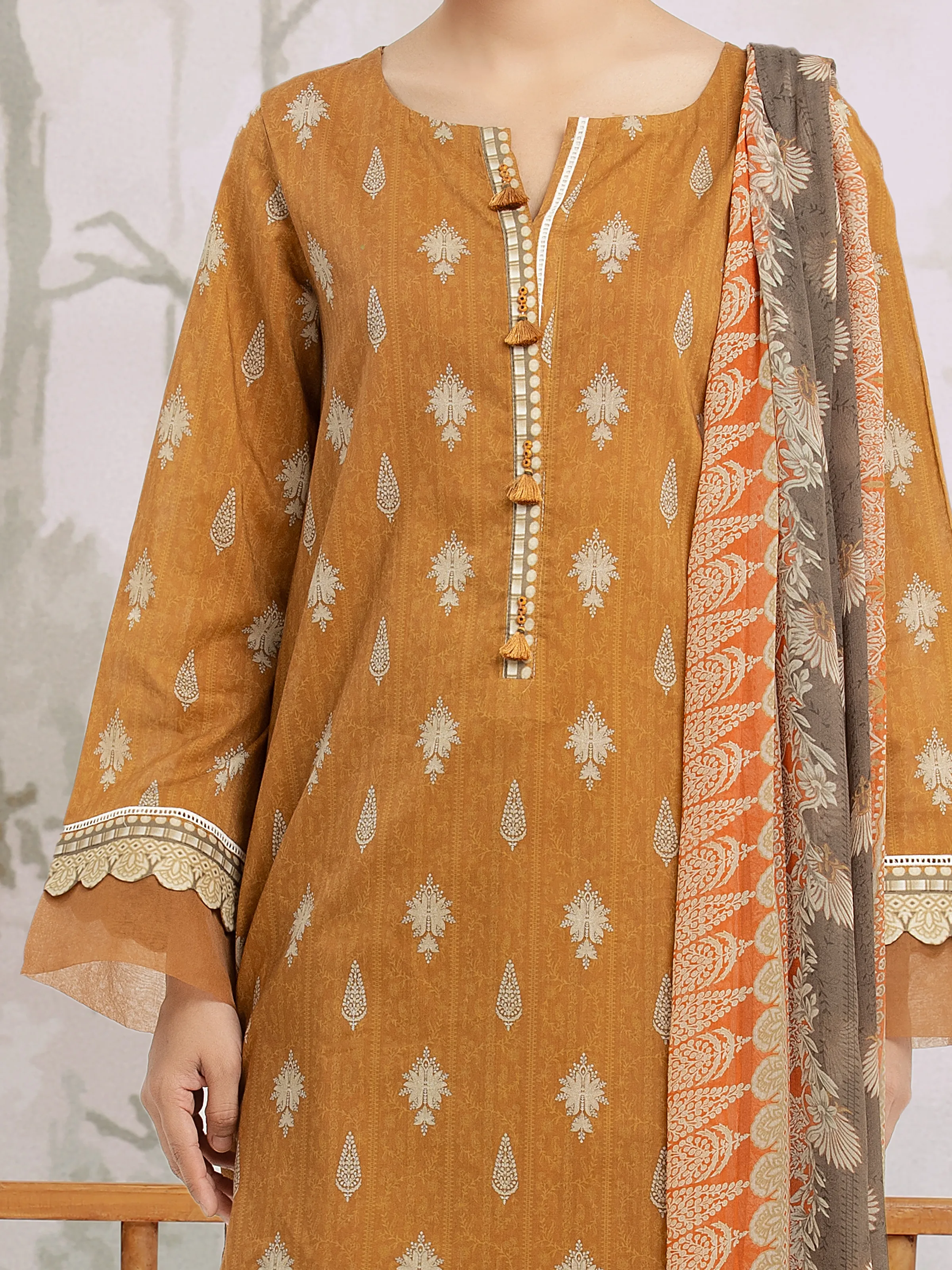 Unstitched Printed Khaddar Suit - EWU24M2-198-3P - Image 3