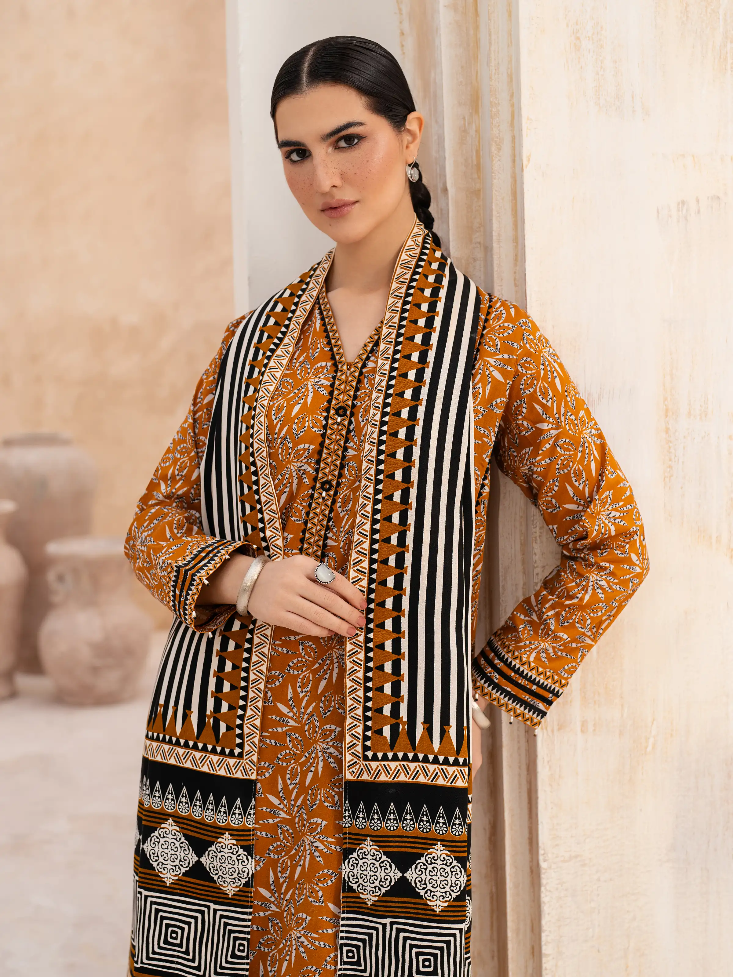 Unstitched Printed Khaddar Suit - EWU24M3-077 - Image 5