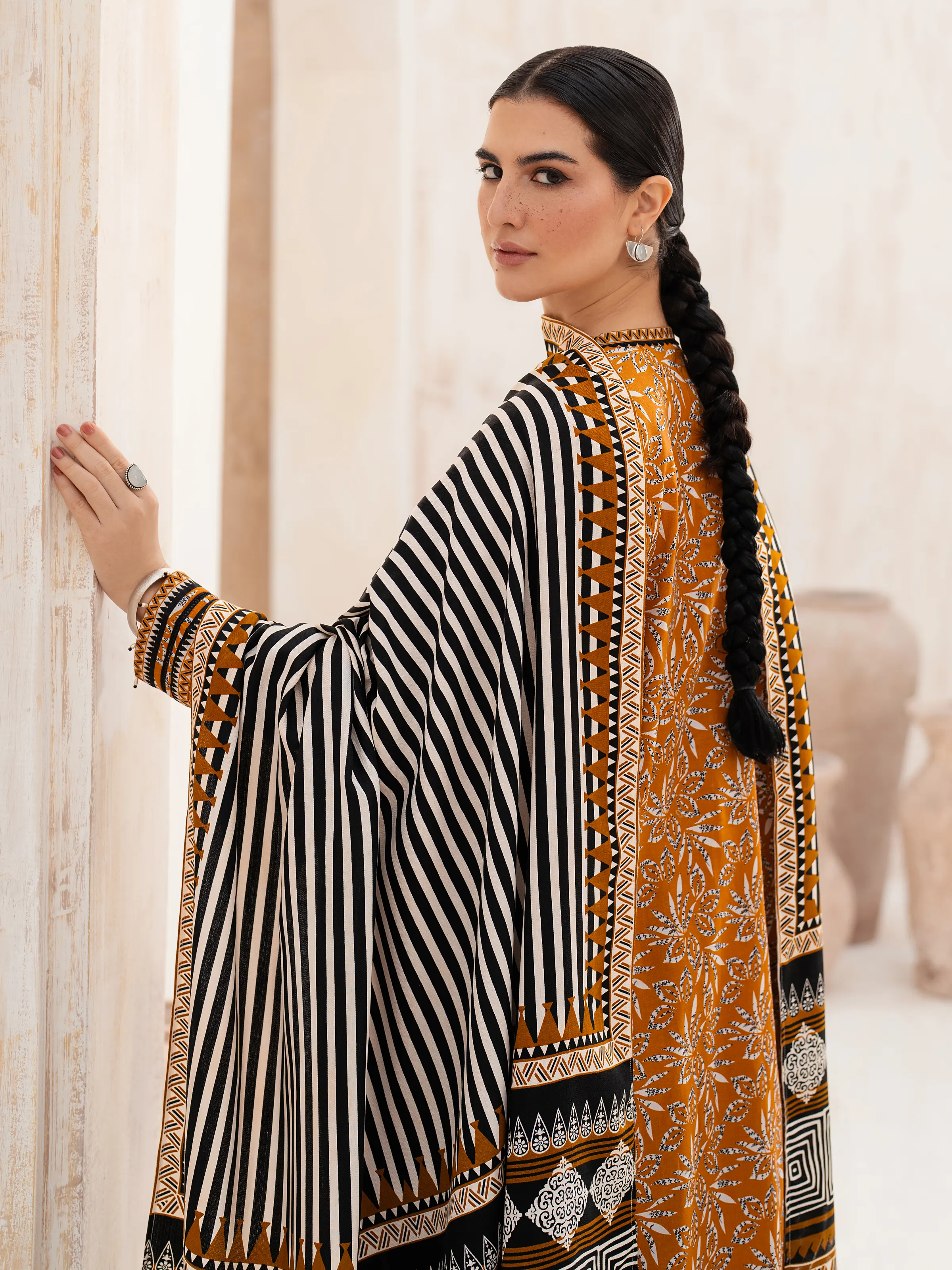 Unstitched Printed Khaddar Suit - EWU24M3-077 - Image 7
