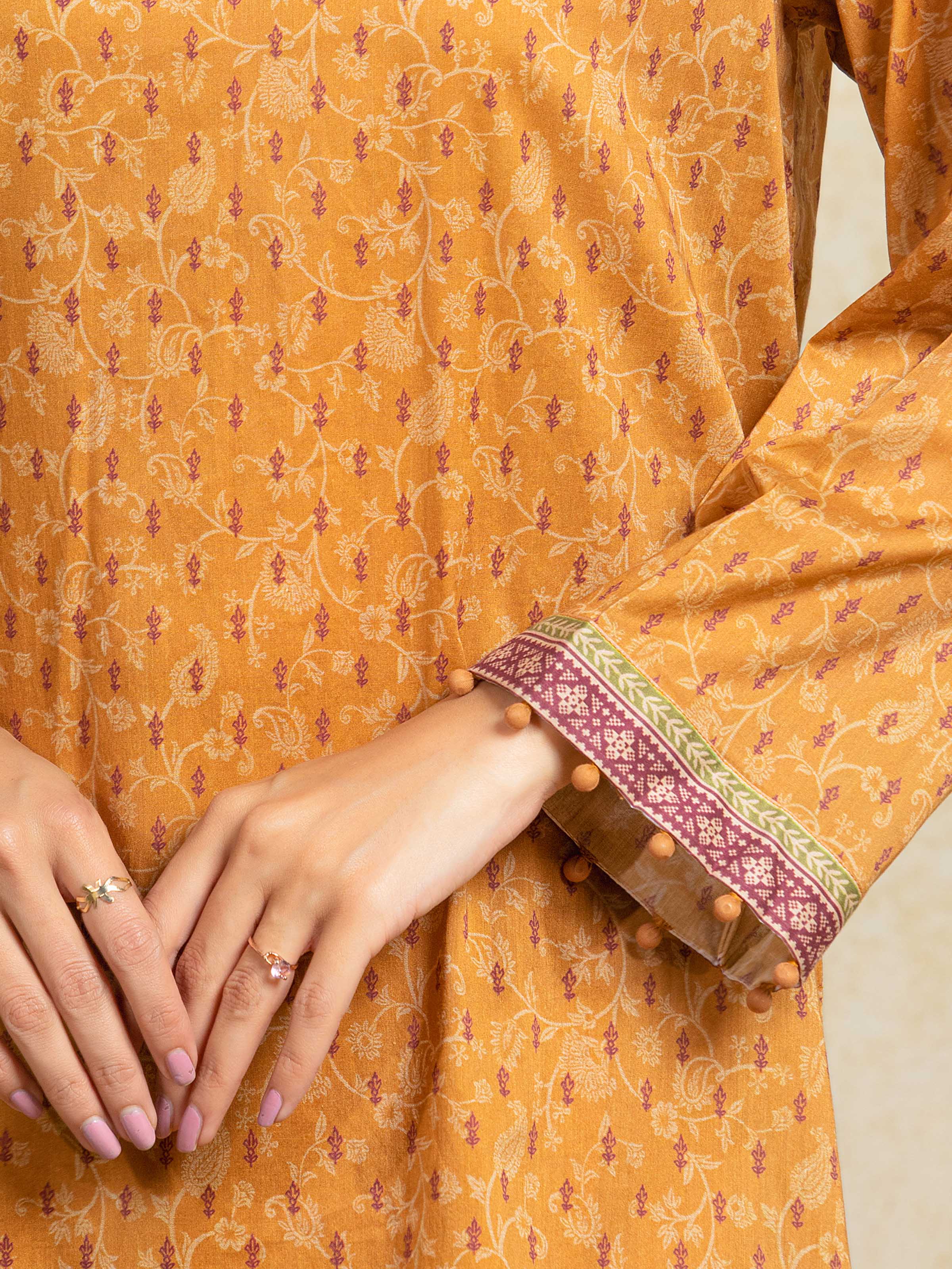 Unstitched Printed Khaddar Suit - EWU5A3-35923-3P - Image 3