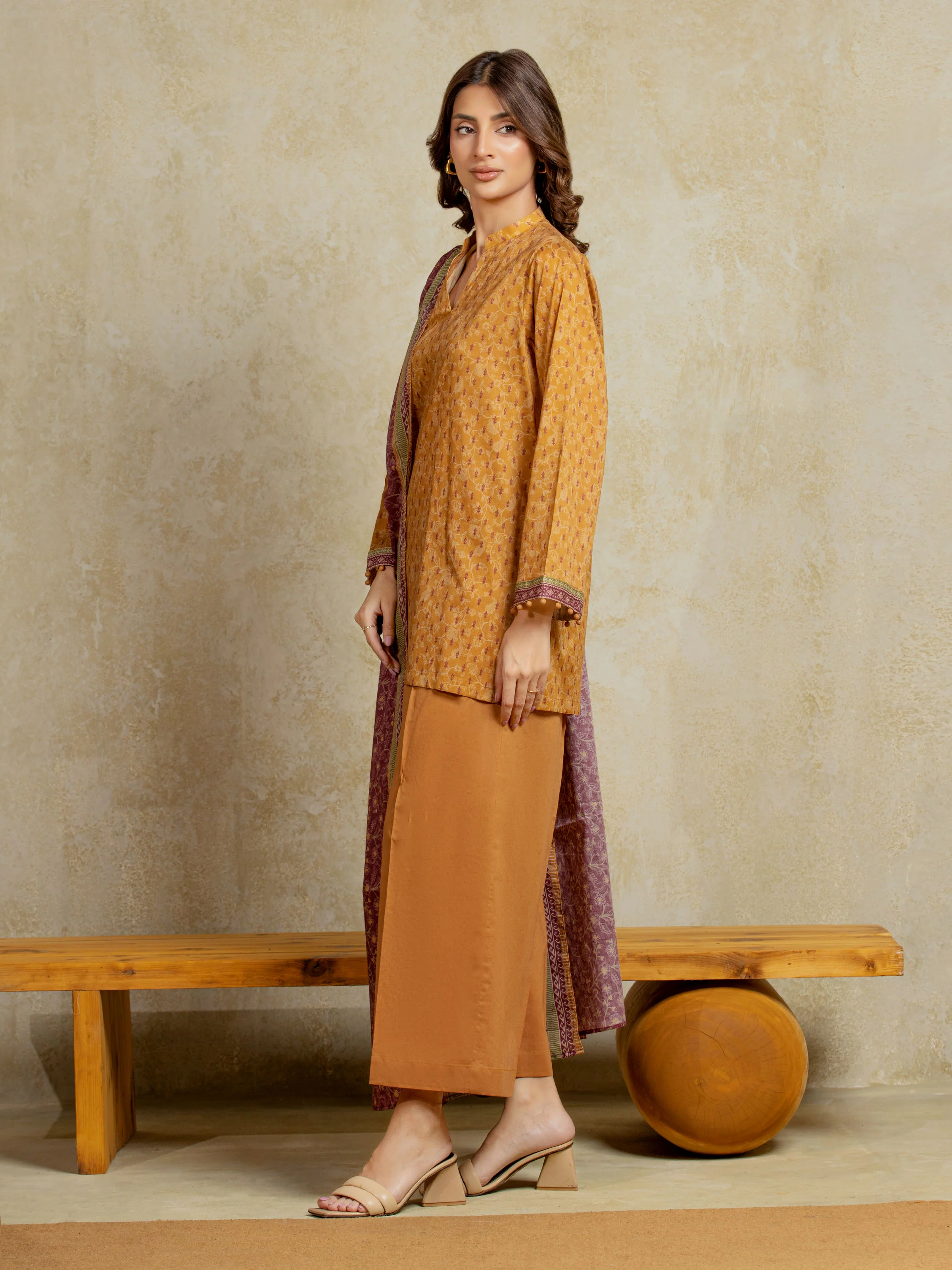 Unstitched Printed Khaddar Suit - EWU5A3-35923-3P - Image 5