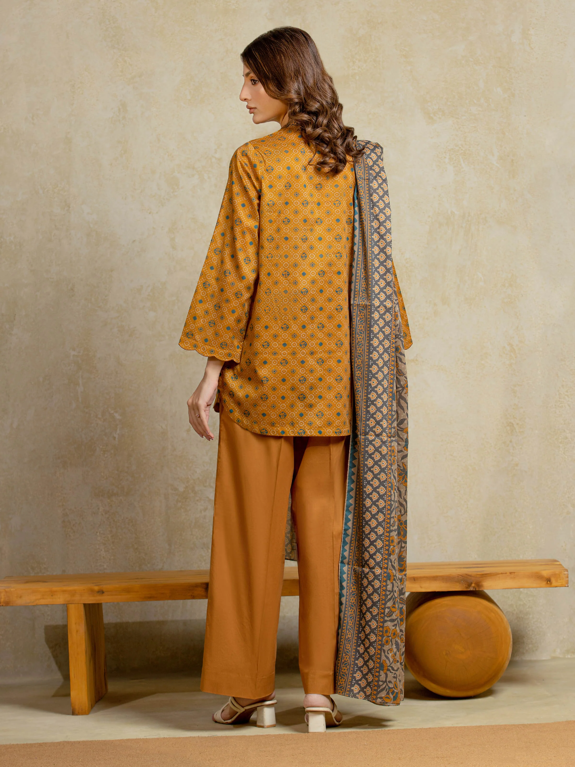 Unstitched Printed Khaddar Suit - EWU5A3-35962-3P - Image 5