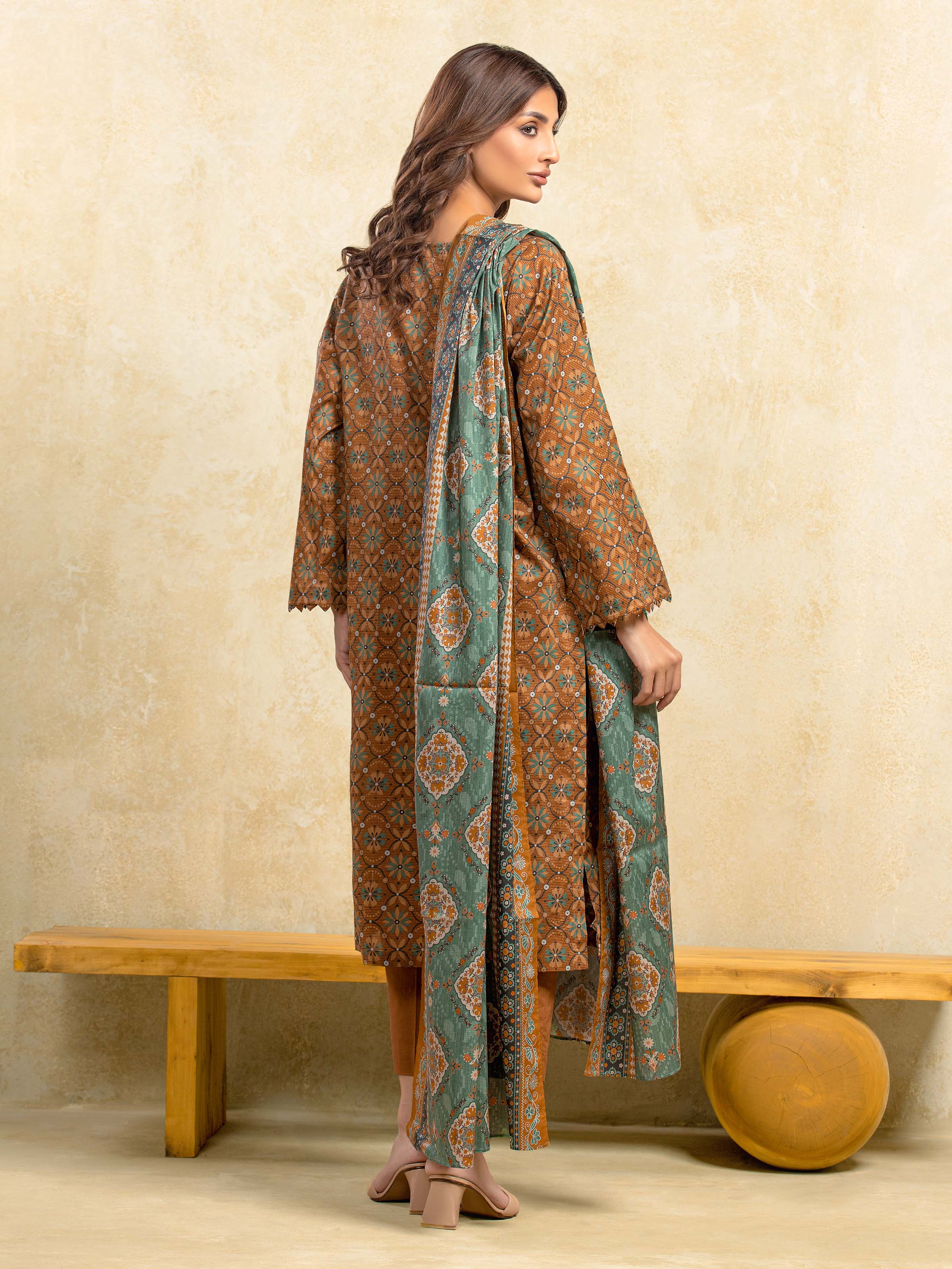 Unstitched Printed Khaddar Suit - EWU5A3-35988-3P - Image 6