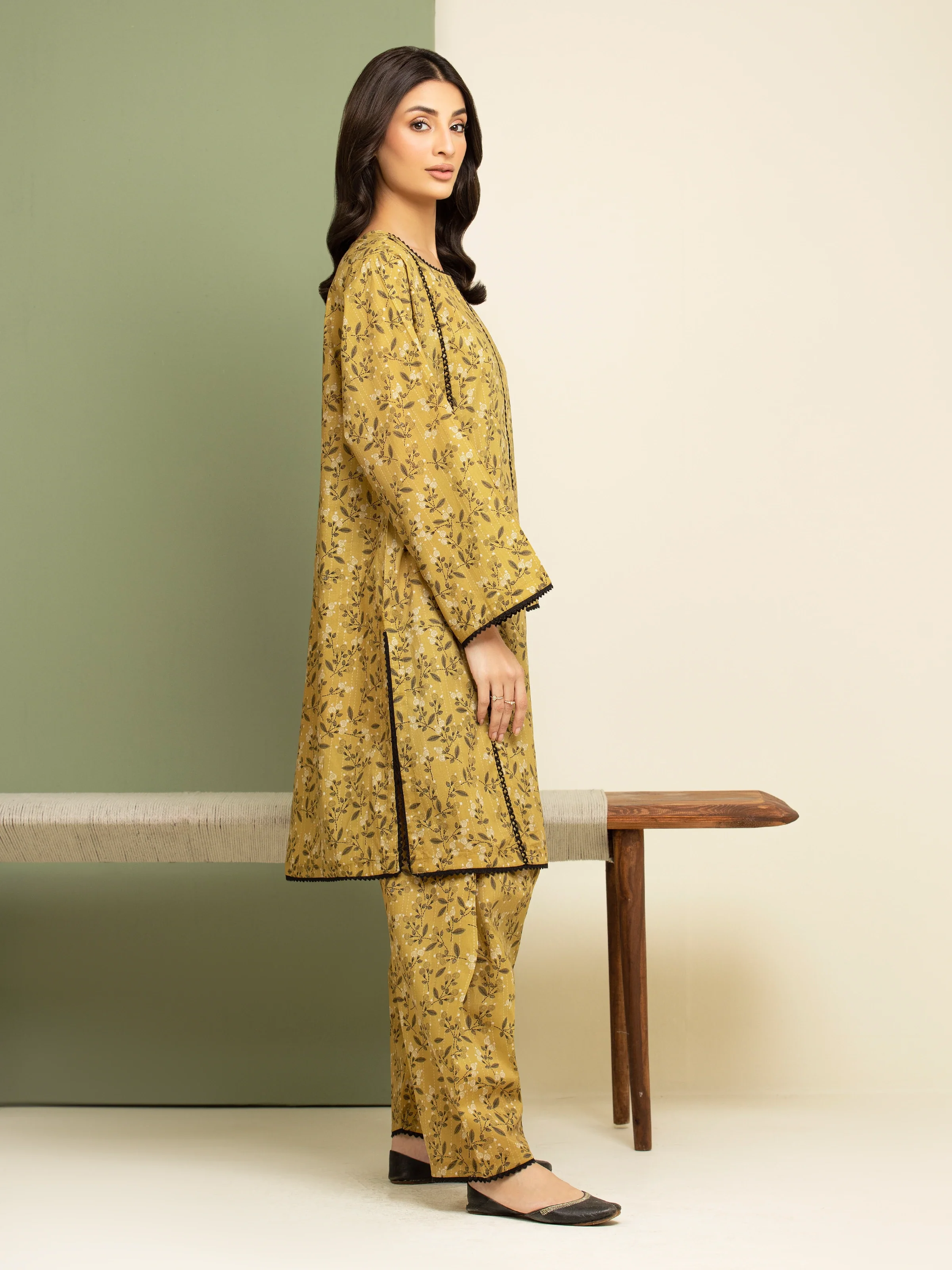 Unstitched Printed Lawn Shirt Trouser - EWU5A1-35600ST - Image 3