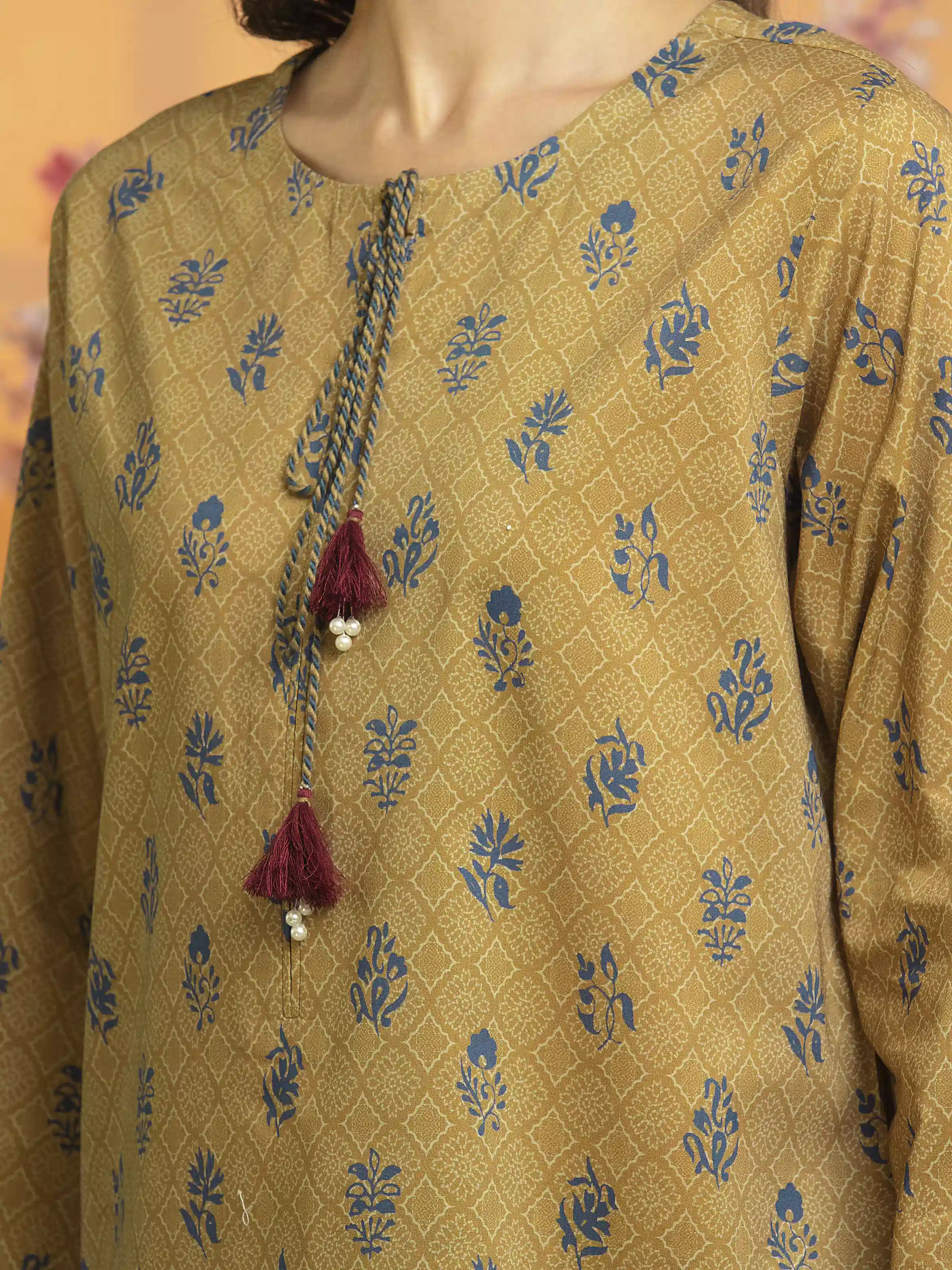 Unstitched Printed Lawn Suit - EWU5A1-35195-3P - Image 4