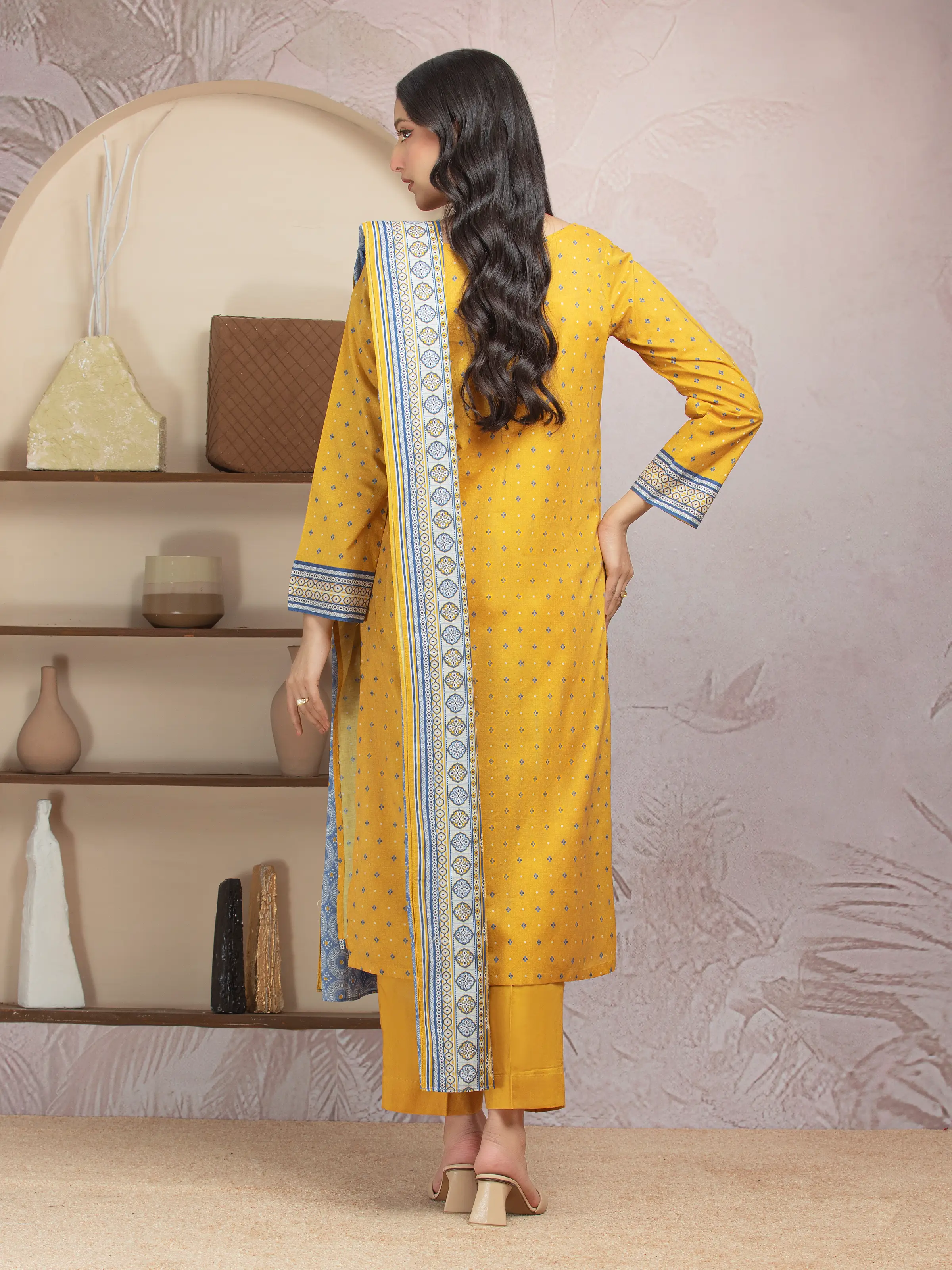 Unstitched Printed Lawn Suit - EWU5A1-35224-3P - Image 2