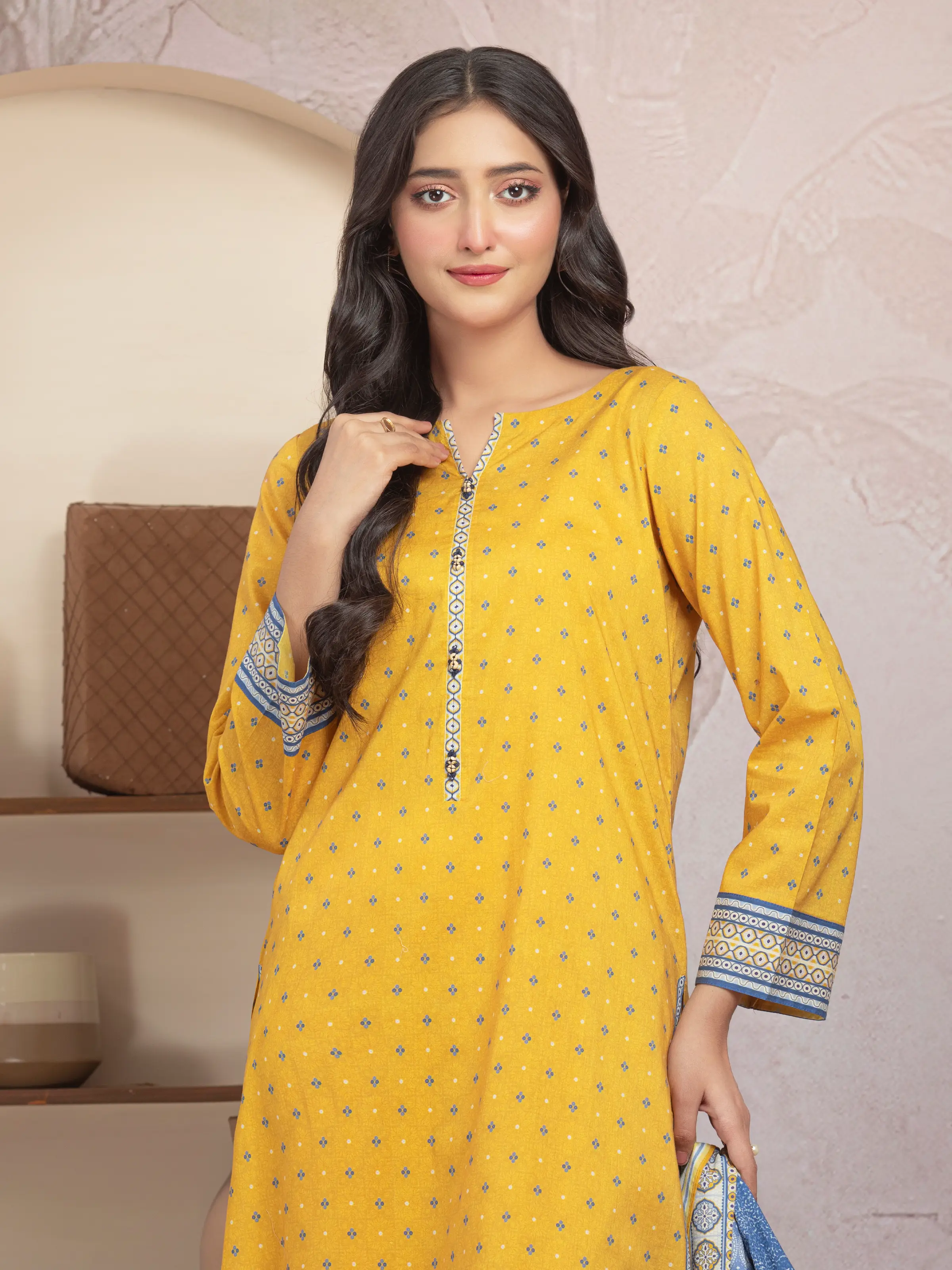 Unstitched Printed Lawn Suit - EWU5A1-35224-3P - Image 3