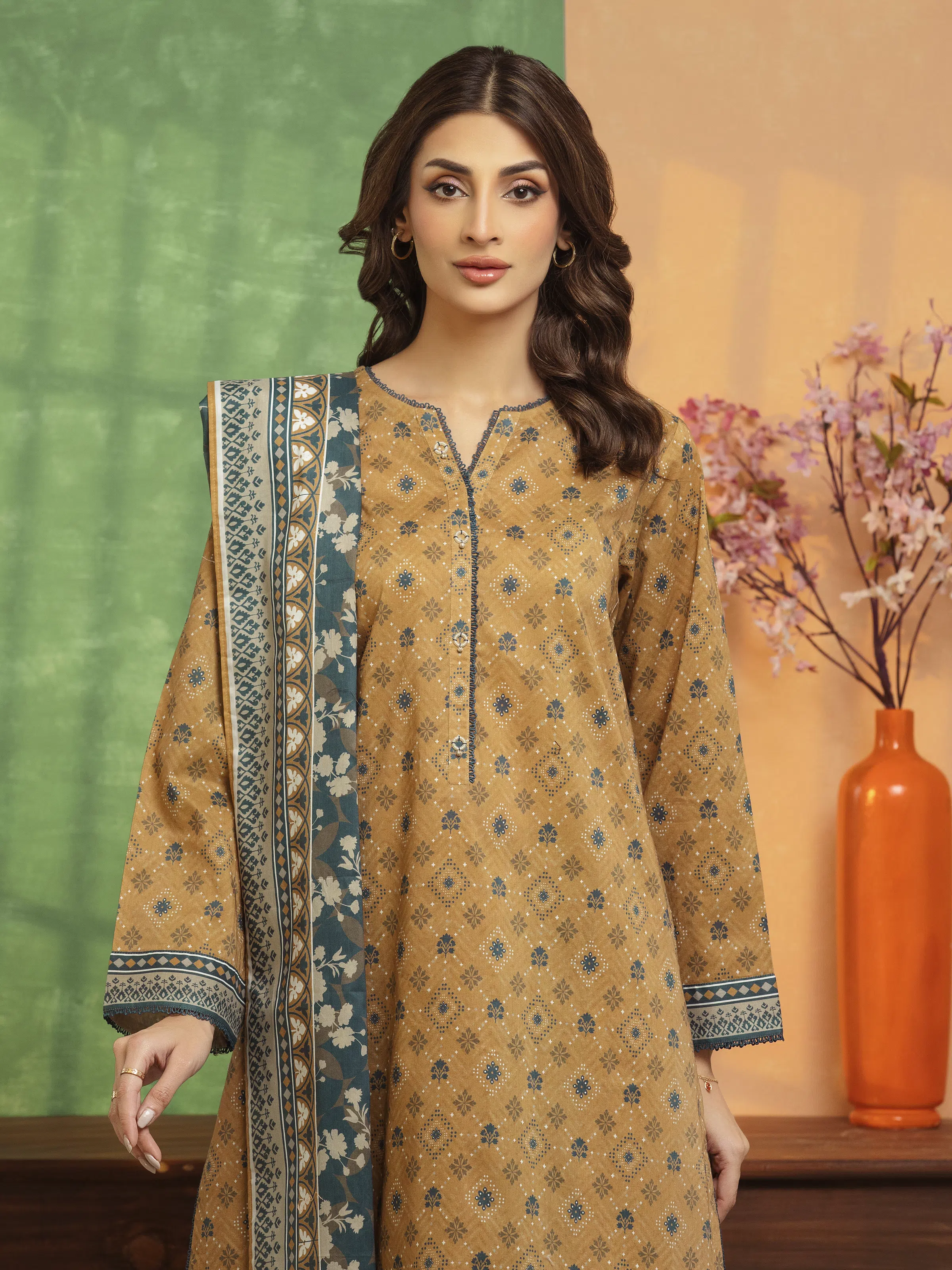 Unstitched Printed Lawn Suit - EWU5A1-35243-3P - Image 3