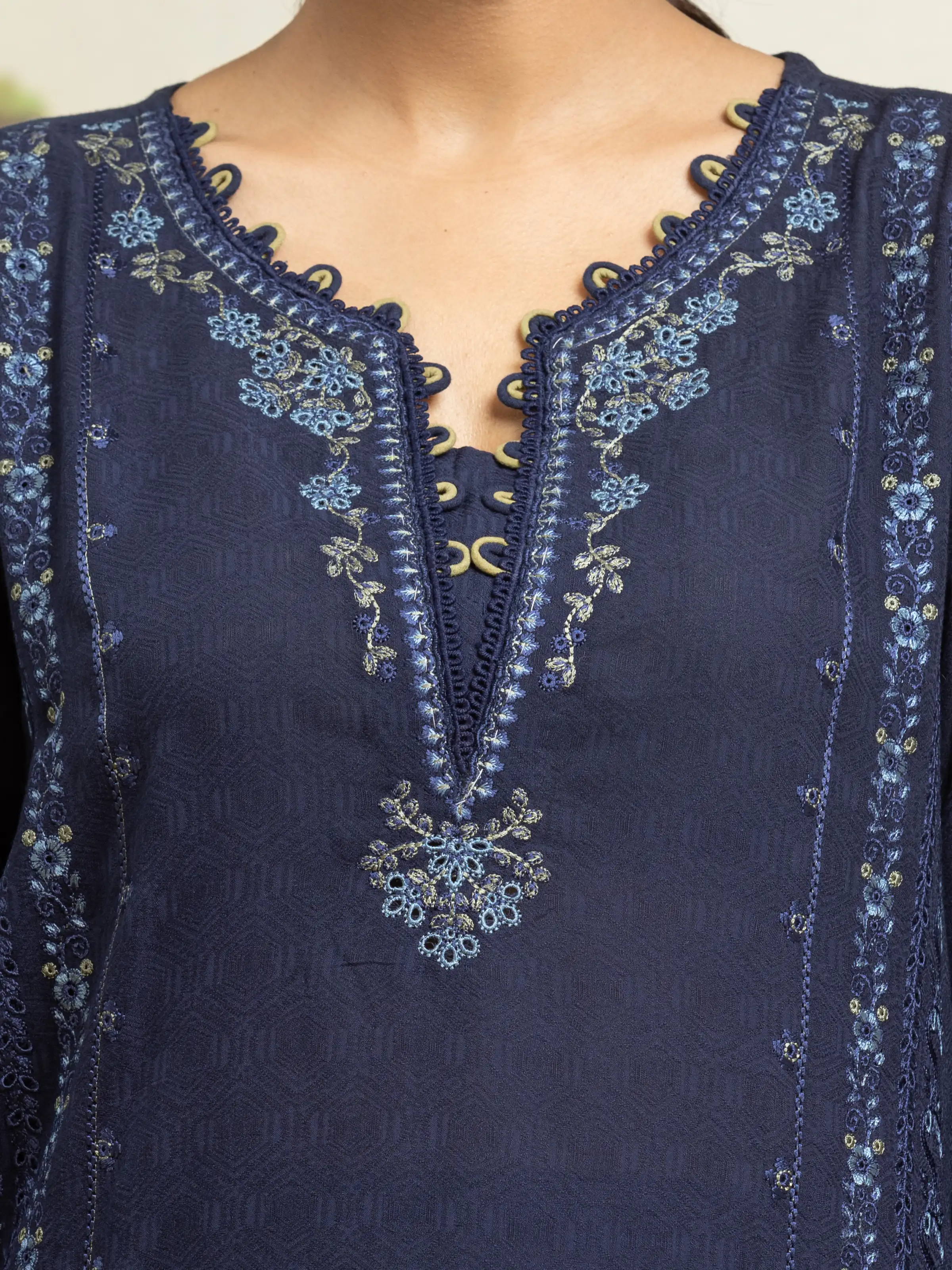 Unstitched Embroidered Dobby Suit - EWU24V7-30163-3P - Image 3