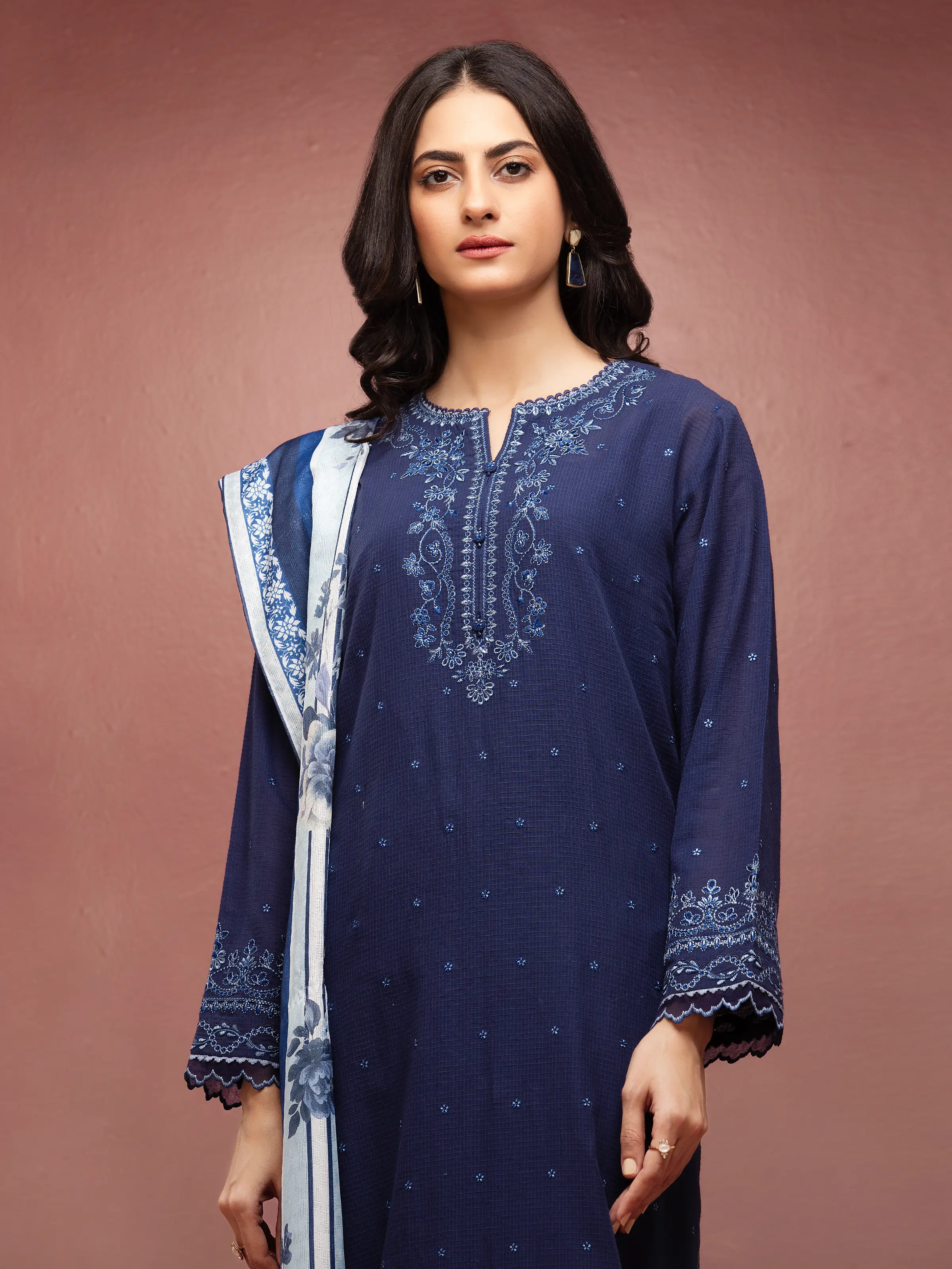 Unstitched Embroidered Lawn Suit - EWU5V1-31222-3P - Image 3