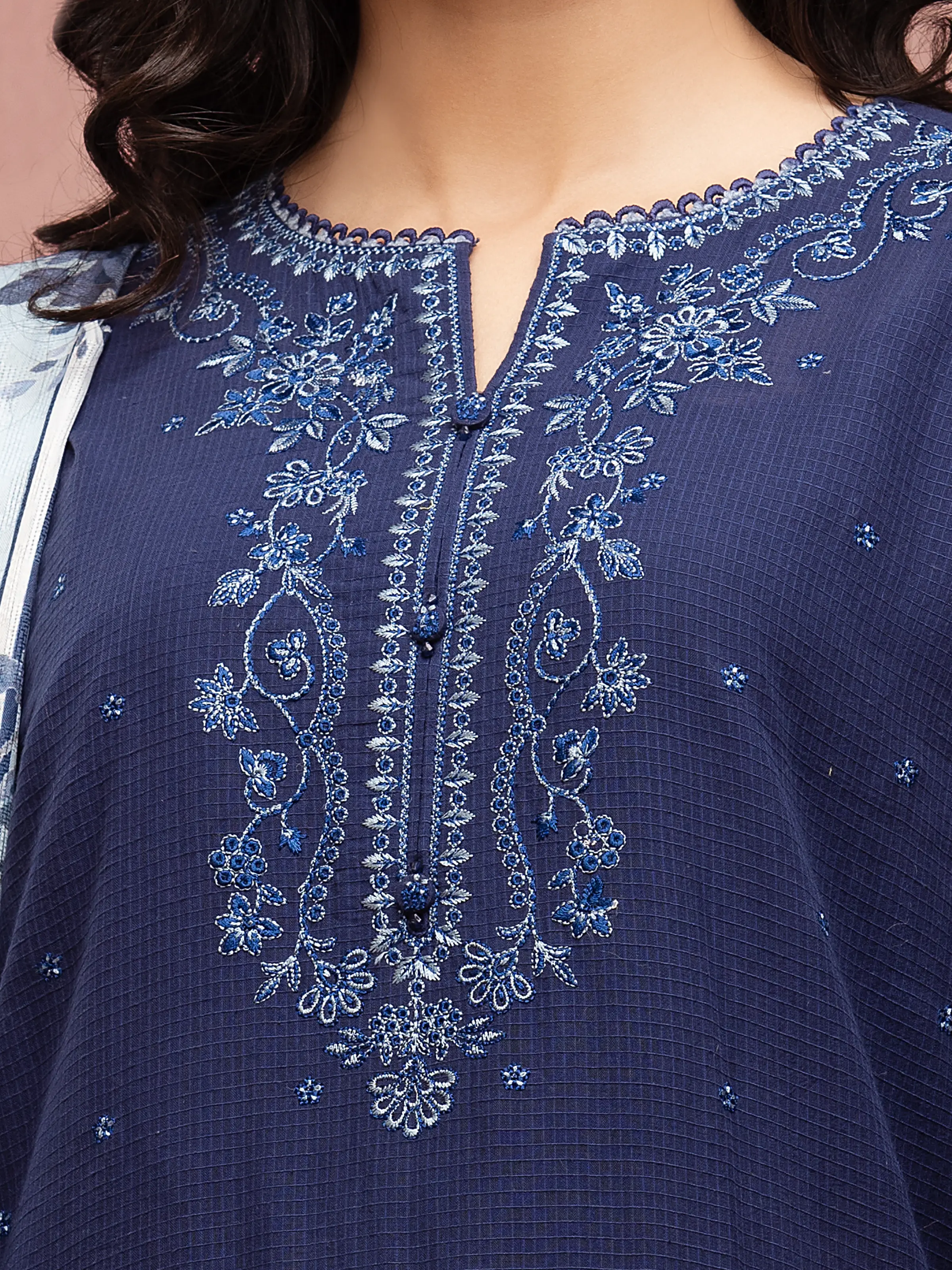 Unstitched Embroidered Lawn Suit - EWU5V1-31222-3P - Image 4