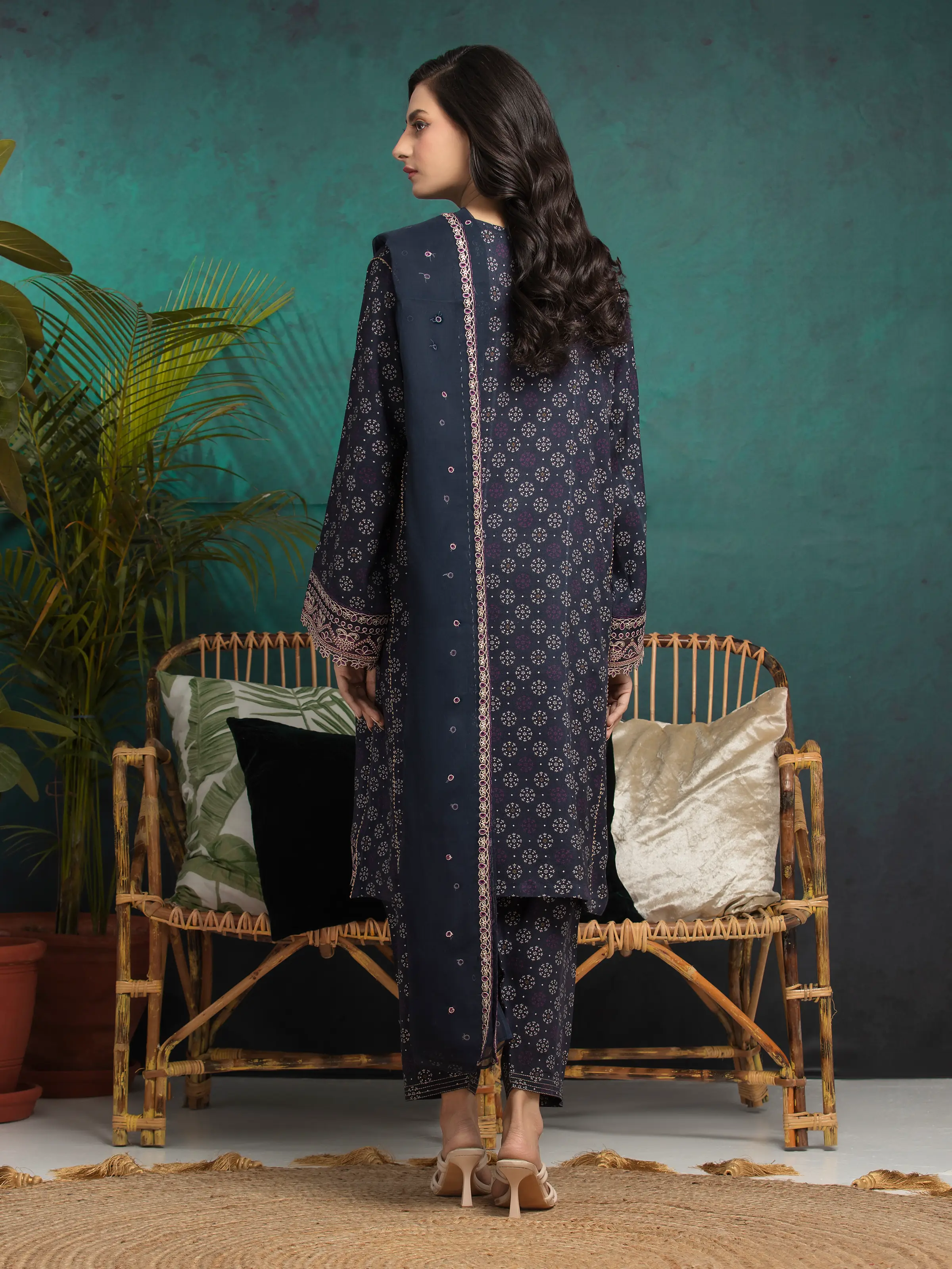 Unstitched Embroidered Raw Silk Suit - EWU5V16-30225-3P - Image 5