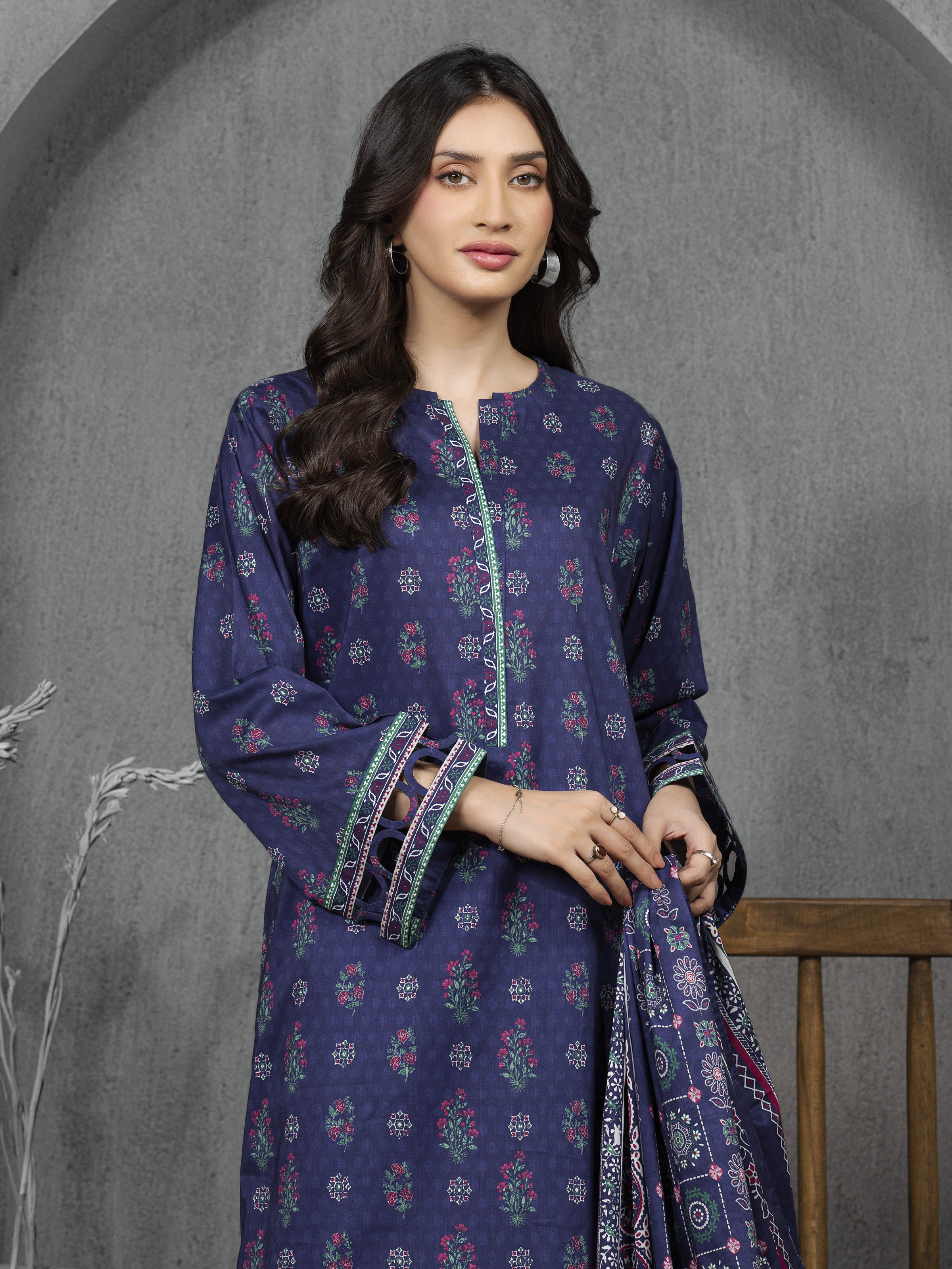 Unstitched Printed Cambric Suit - EWU5A2-35818-3P - Image 2