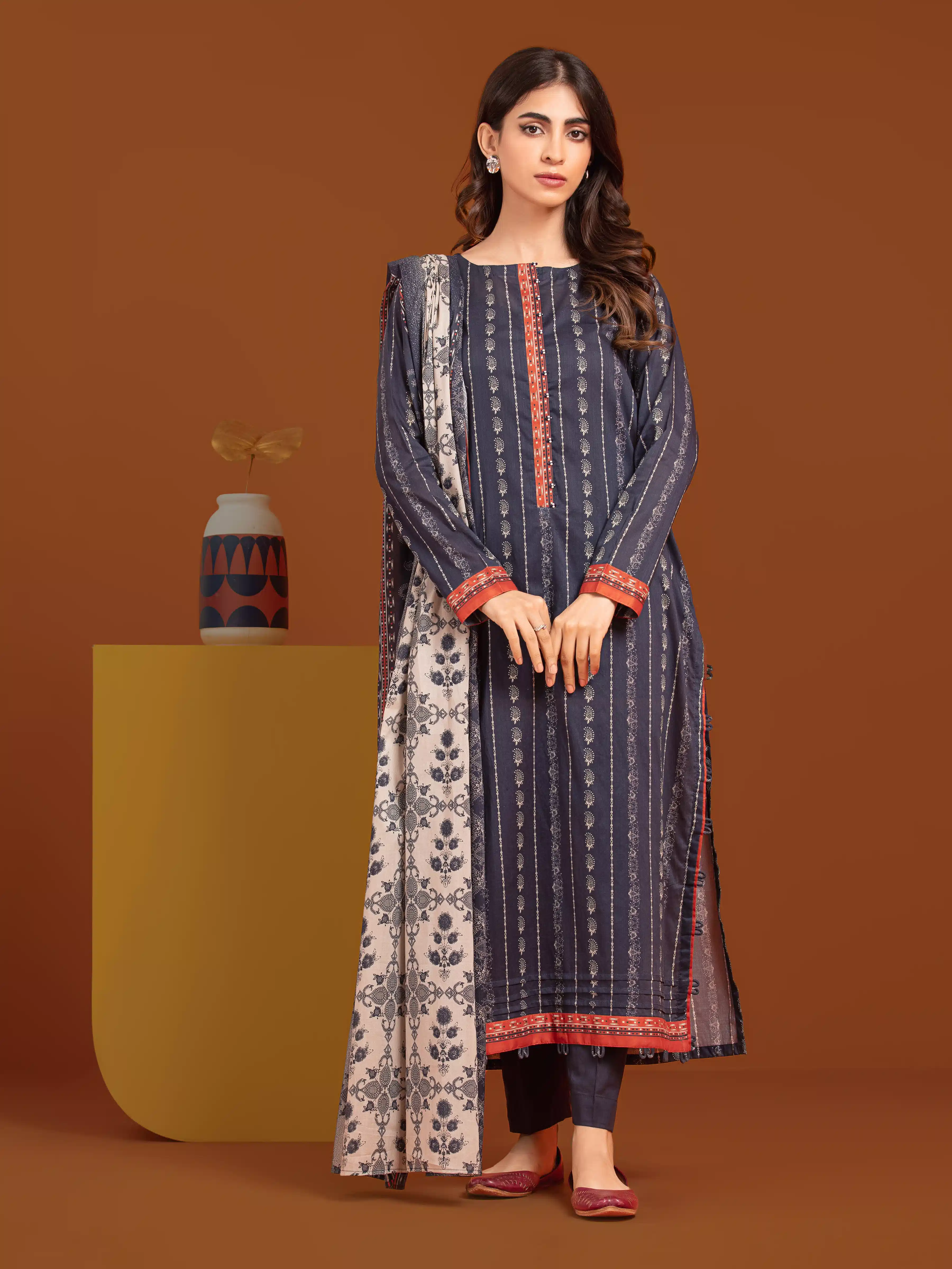 Unstitched Printed Khaddar Suit - EWU24A3-27074-3P