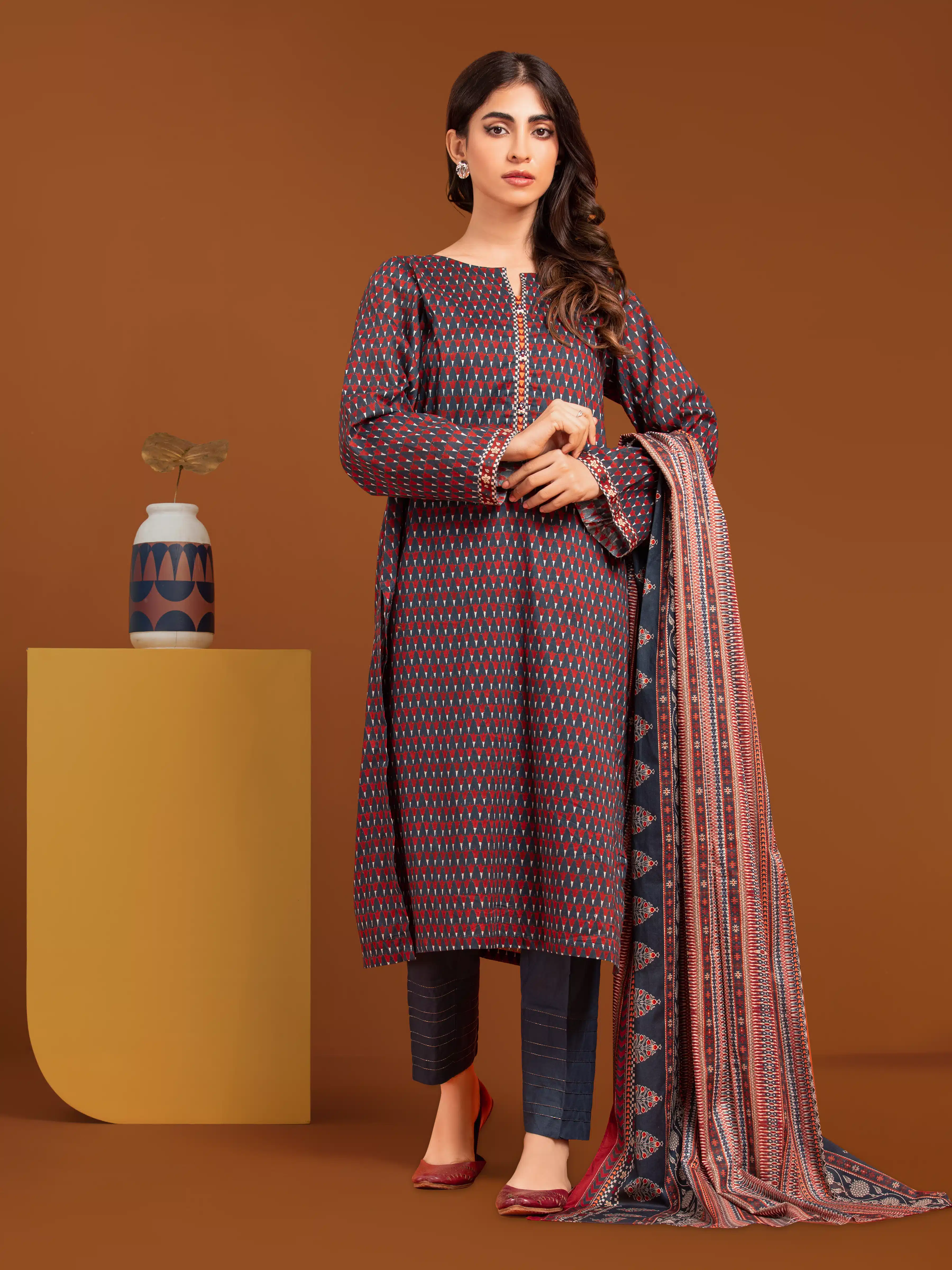 Unstitched Printed Khaddar Suit - EWU24A3-27084-3P